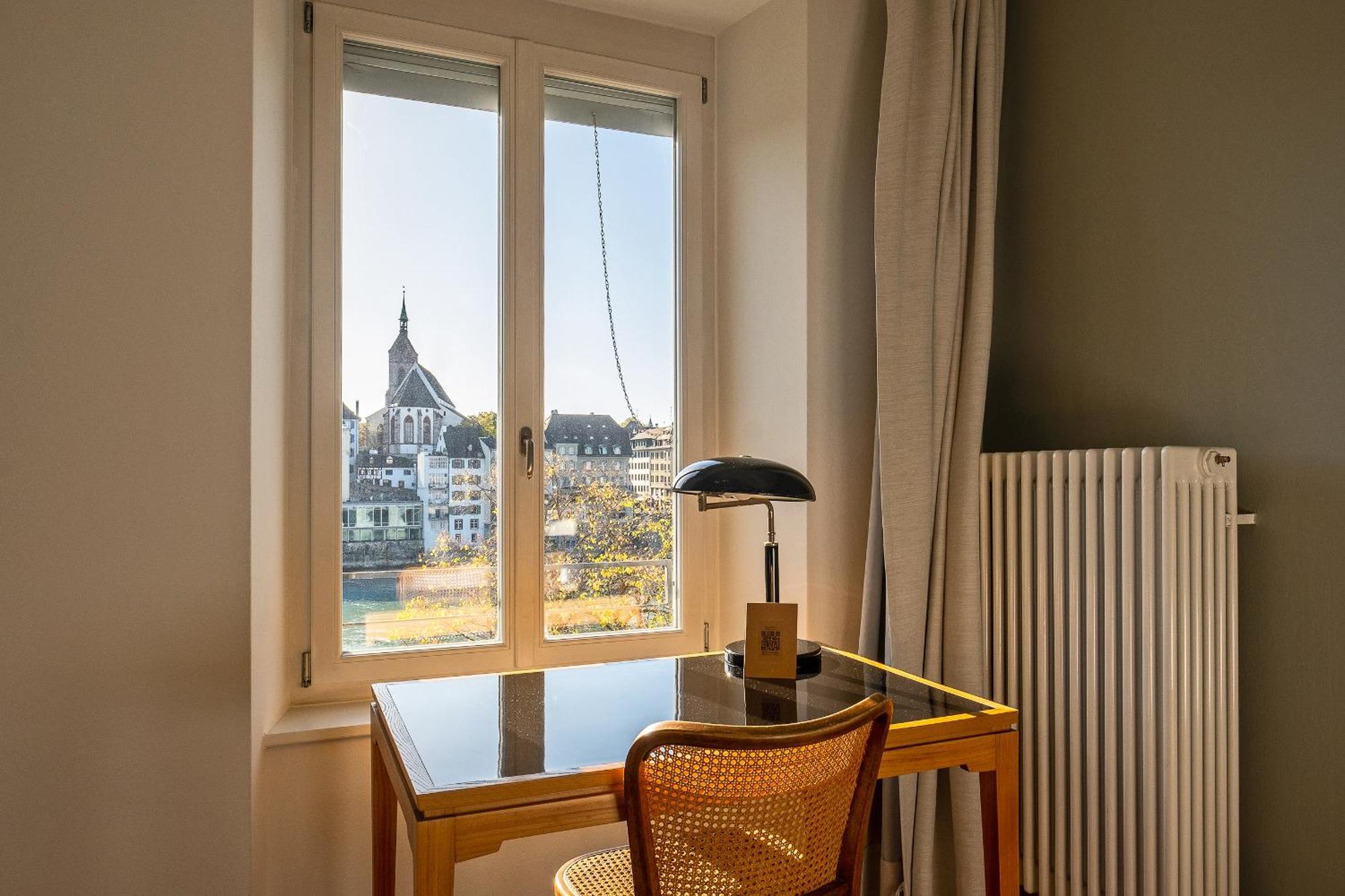 Junior Suite mit Blick auf den Rhein