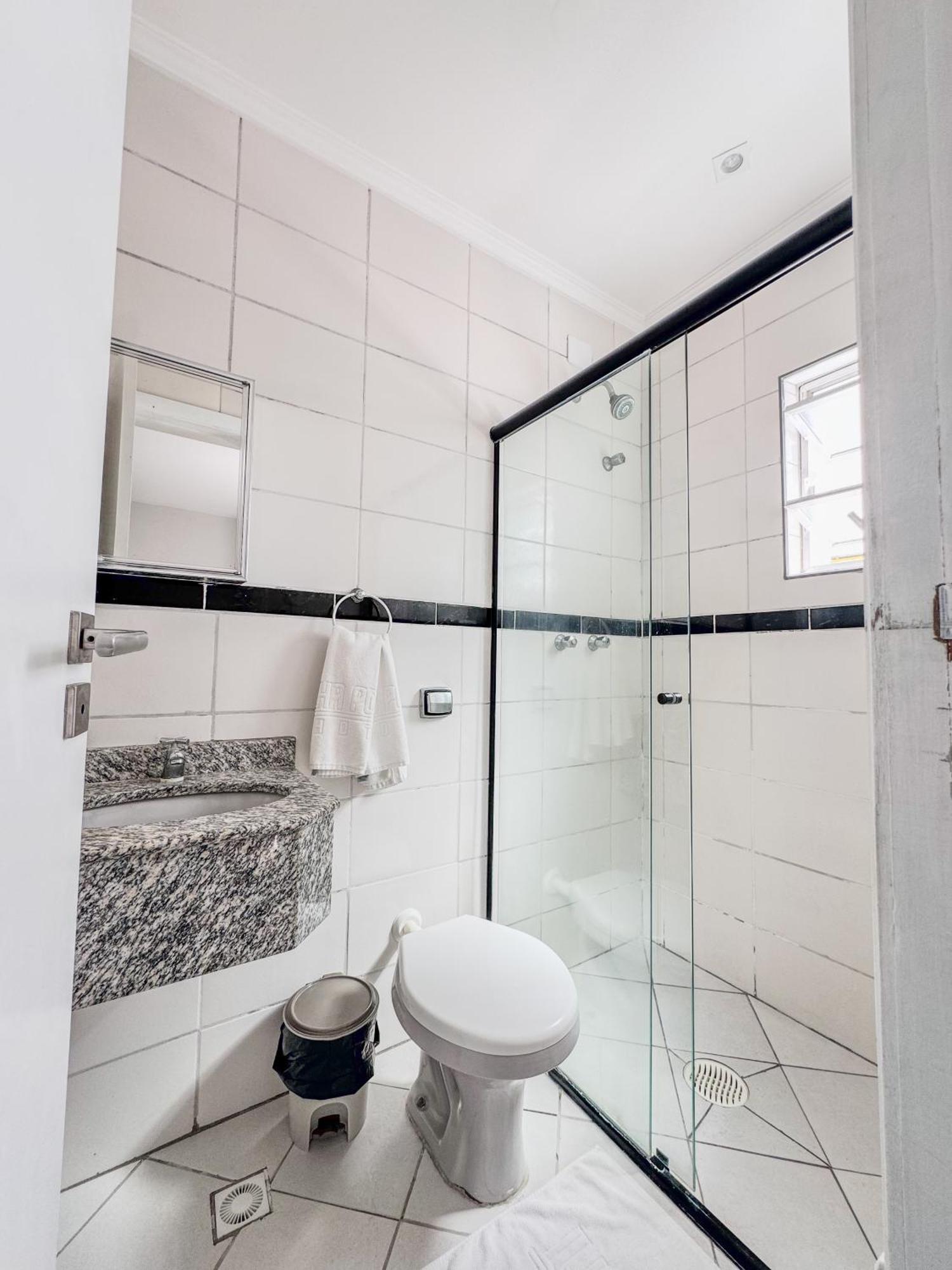 Triple Room,1662405325:JPEG
