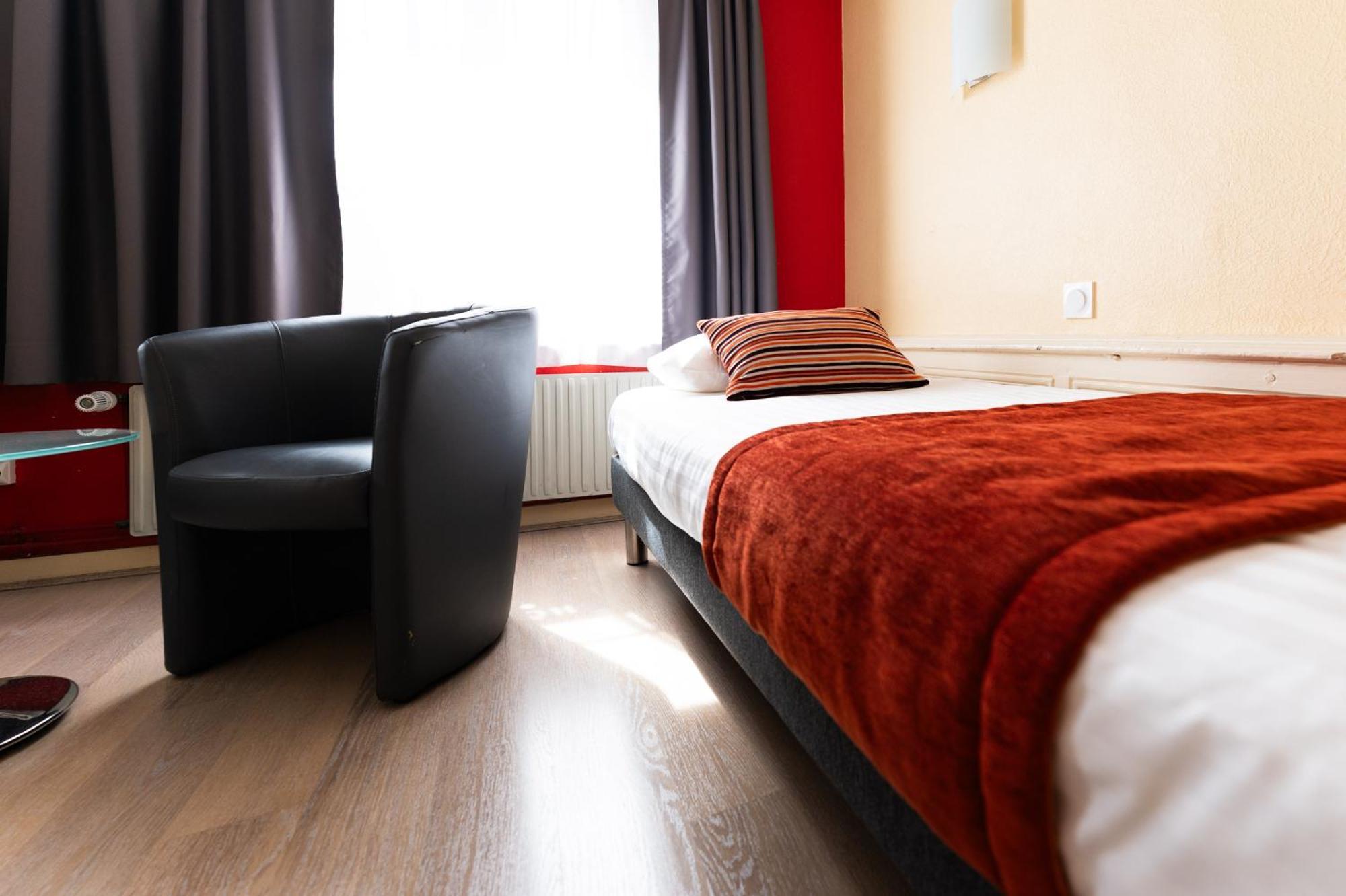 Chambre Triple avec Baignoire