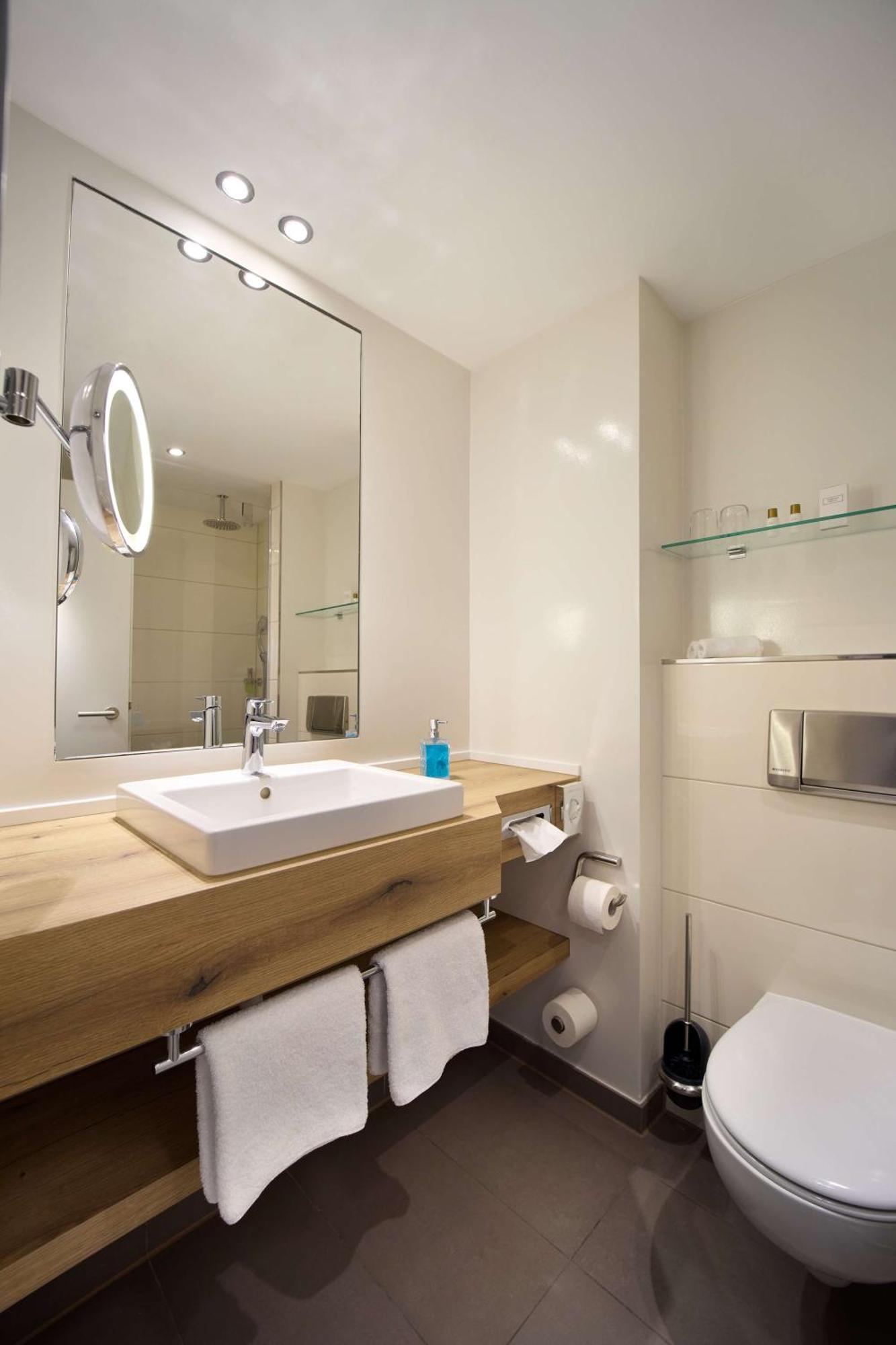 Double Room,1657144596:JPEG