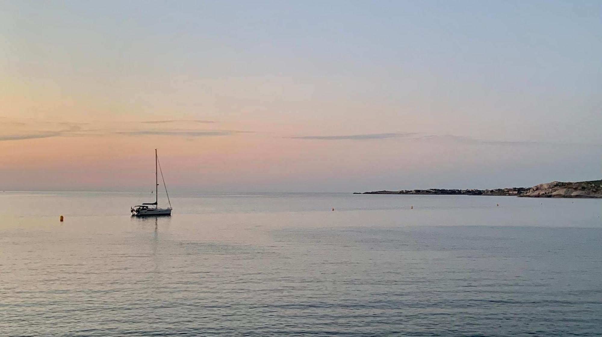 Double Room with Sea View - No Airconditioning