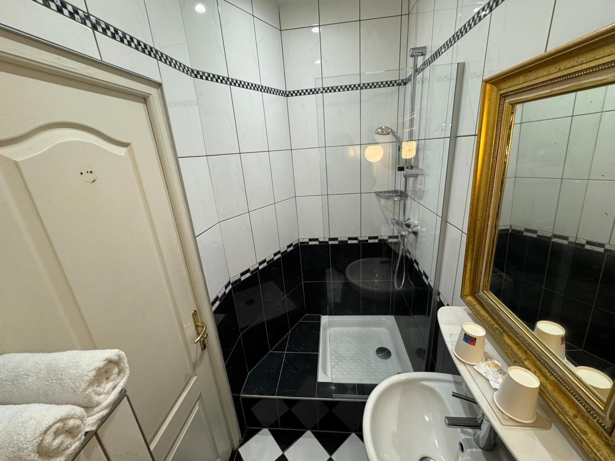 Petite Chambre Double Économique