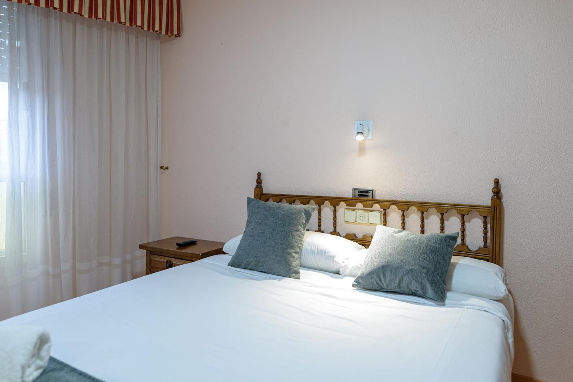 Single Room,1670714937:JPEG