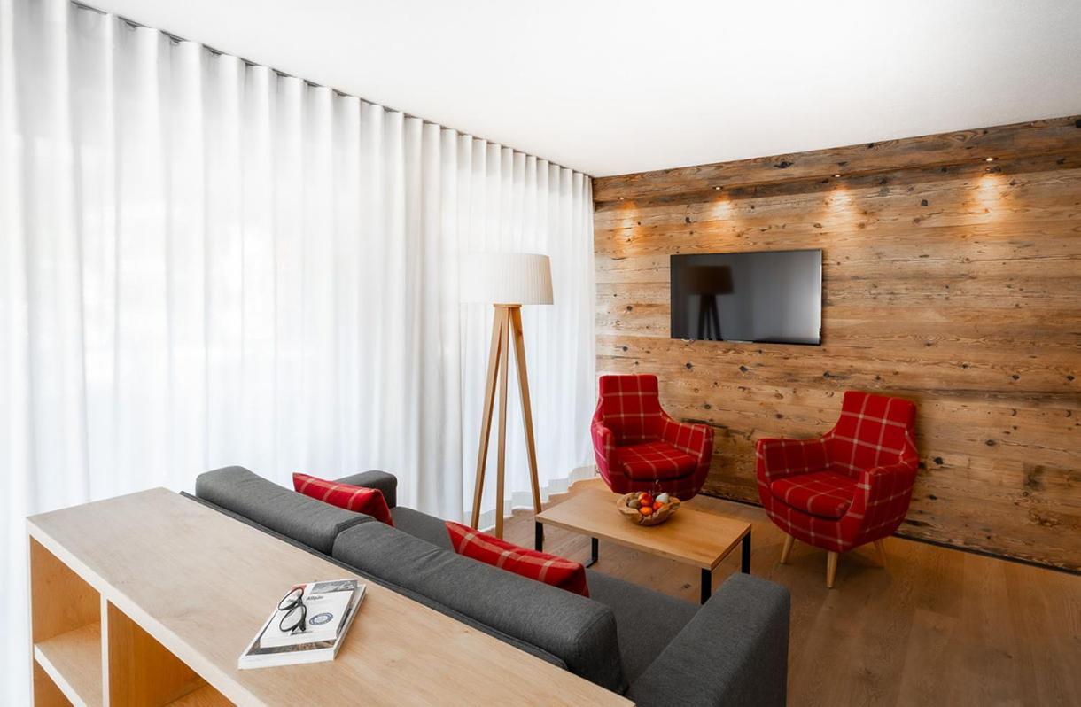 Deluxe Chalet