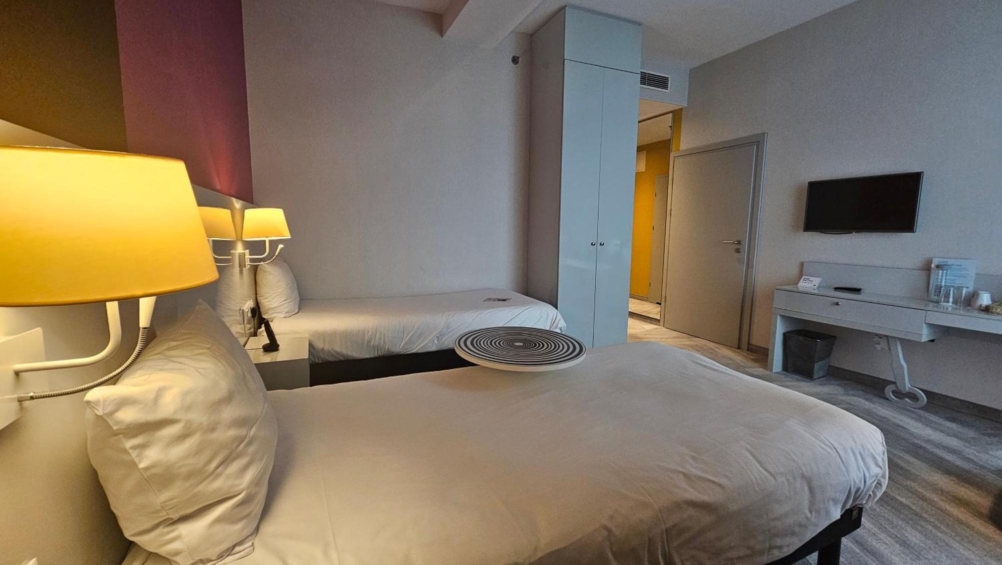 Room - Mobility Accessible