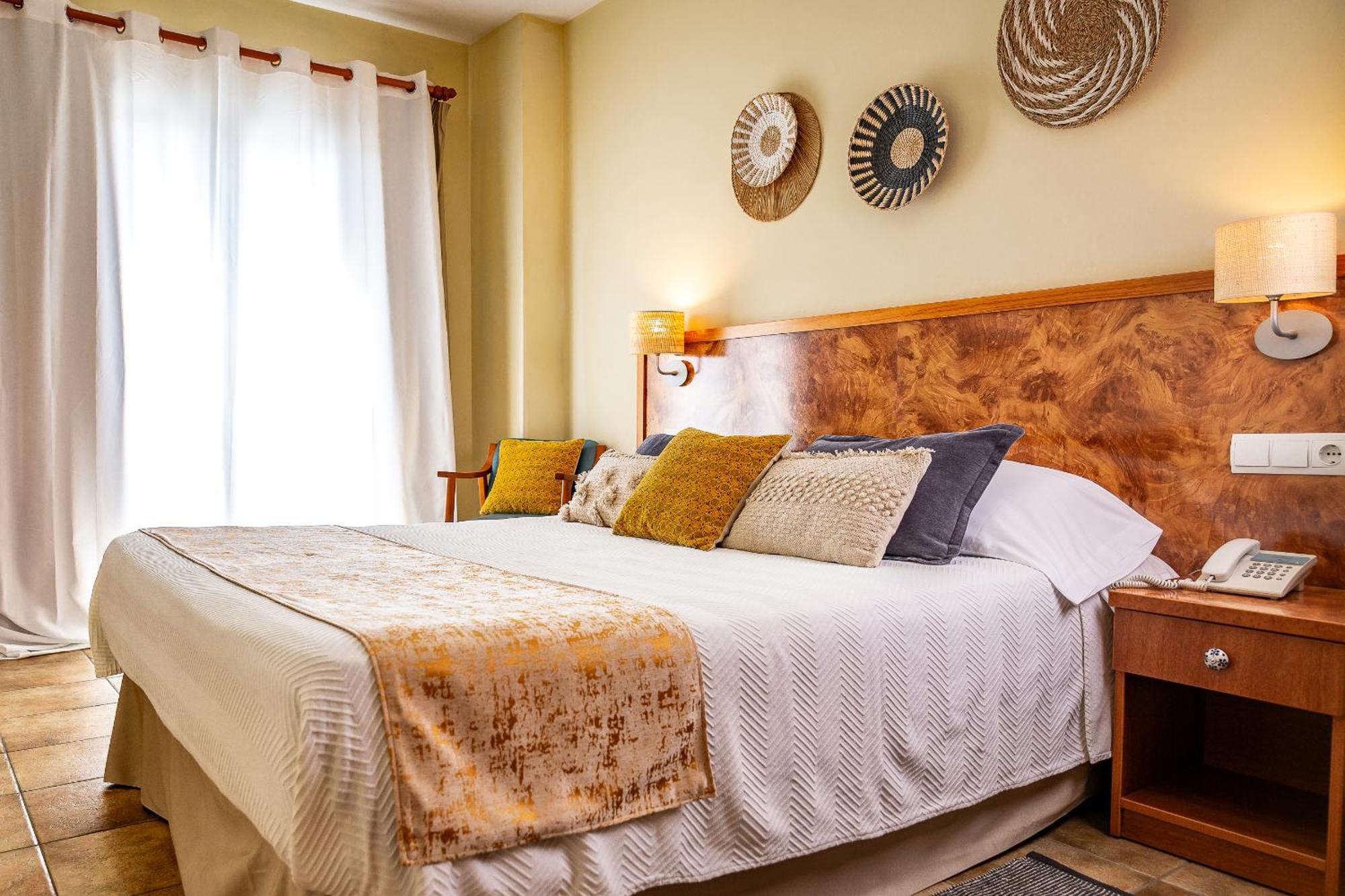 Double Room with Balcony,1672568636:JPEG