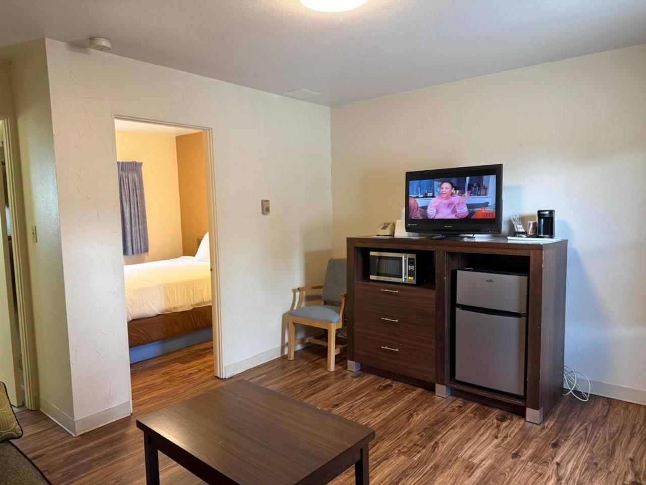 Queen Suite