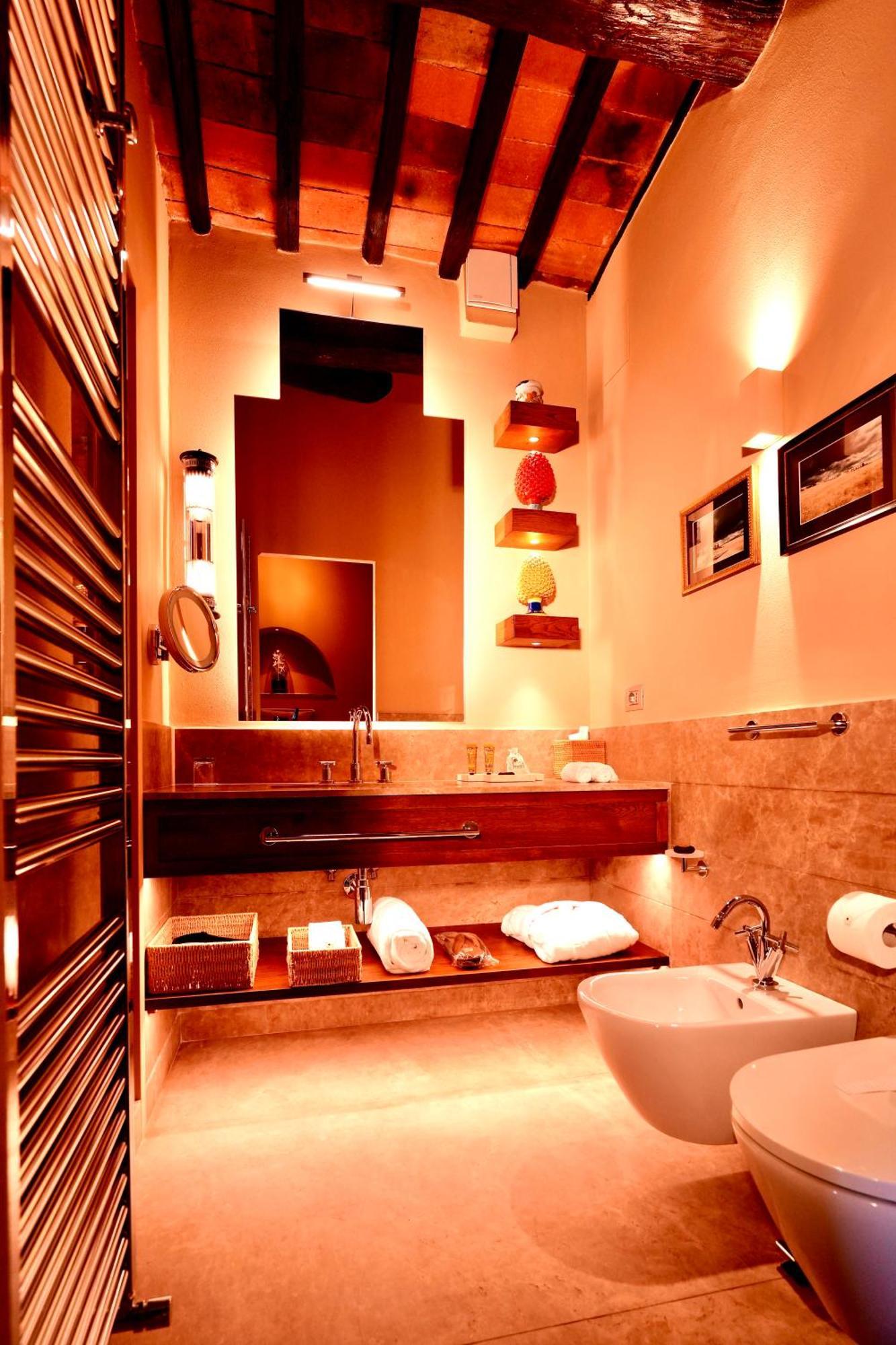 Suite con 2 Camere da Letto