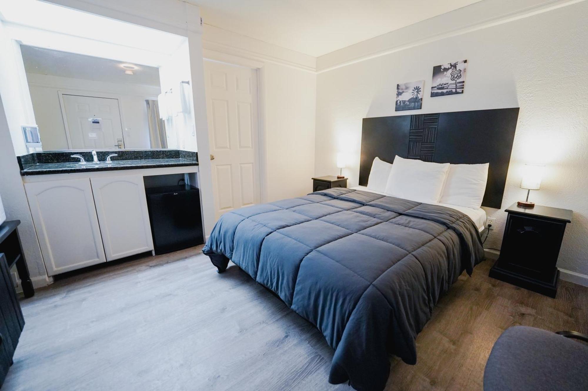 Queen Room