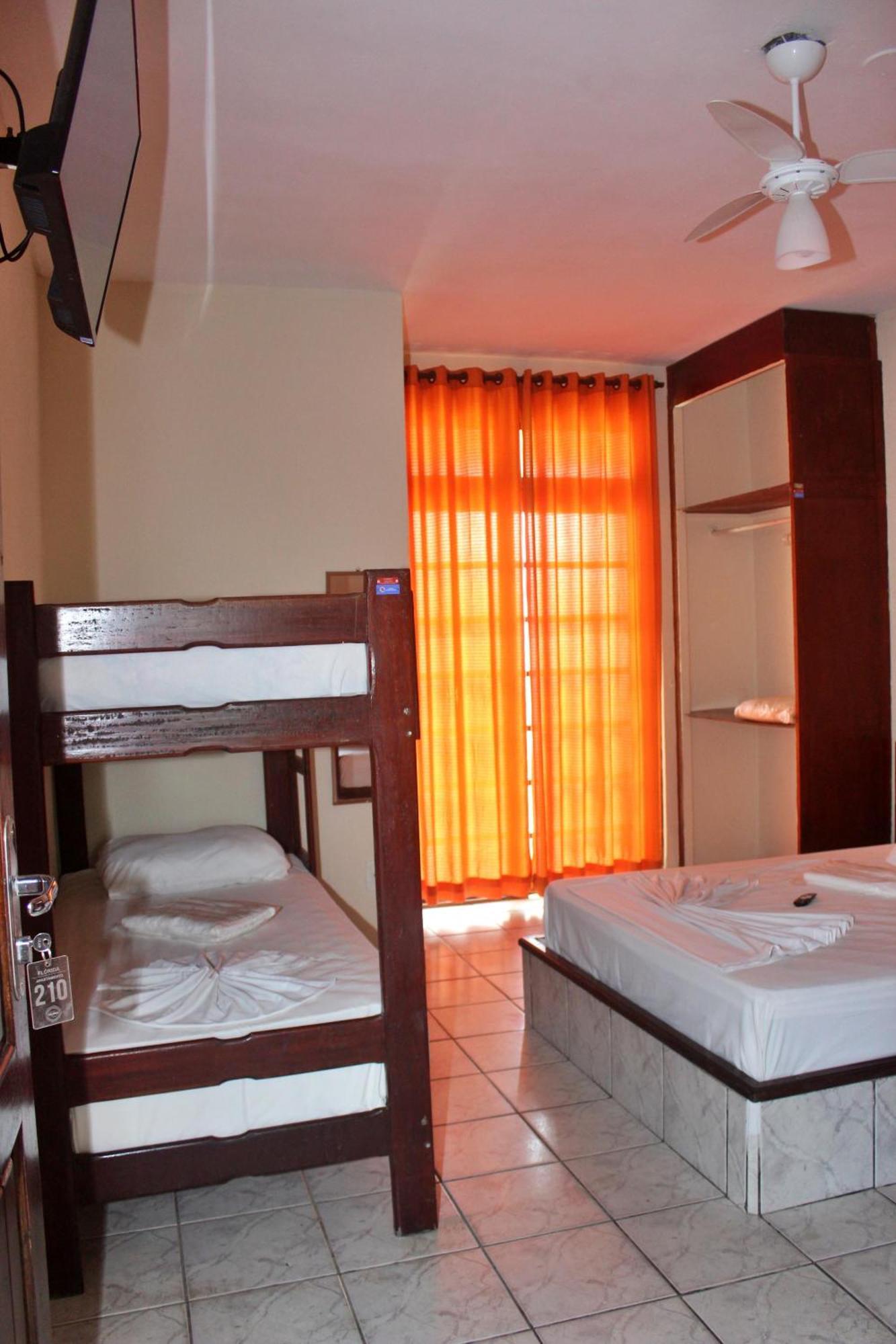 Quarto Família