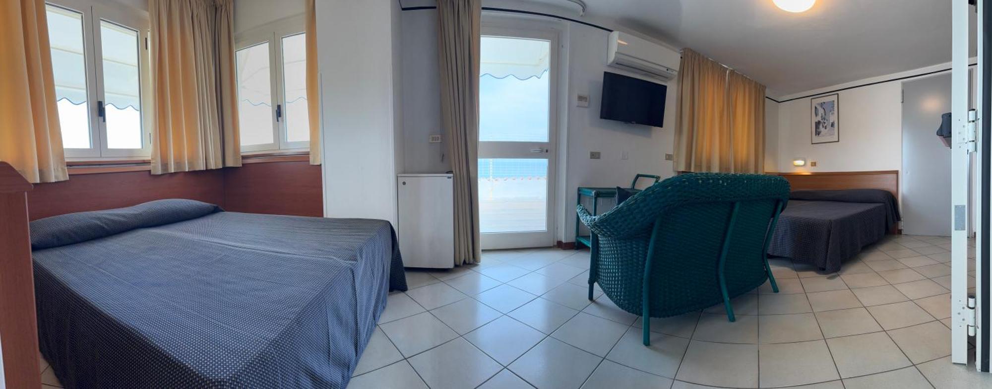 Camera Familiare con Terrazza