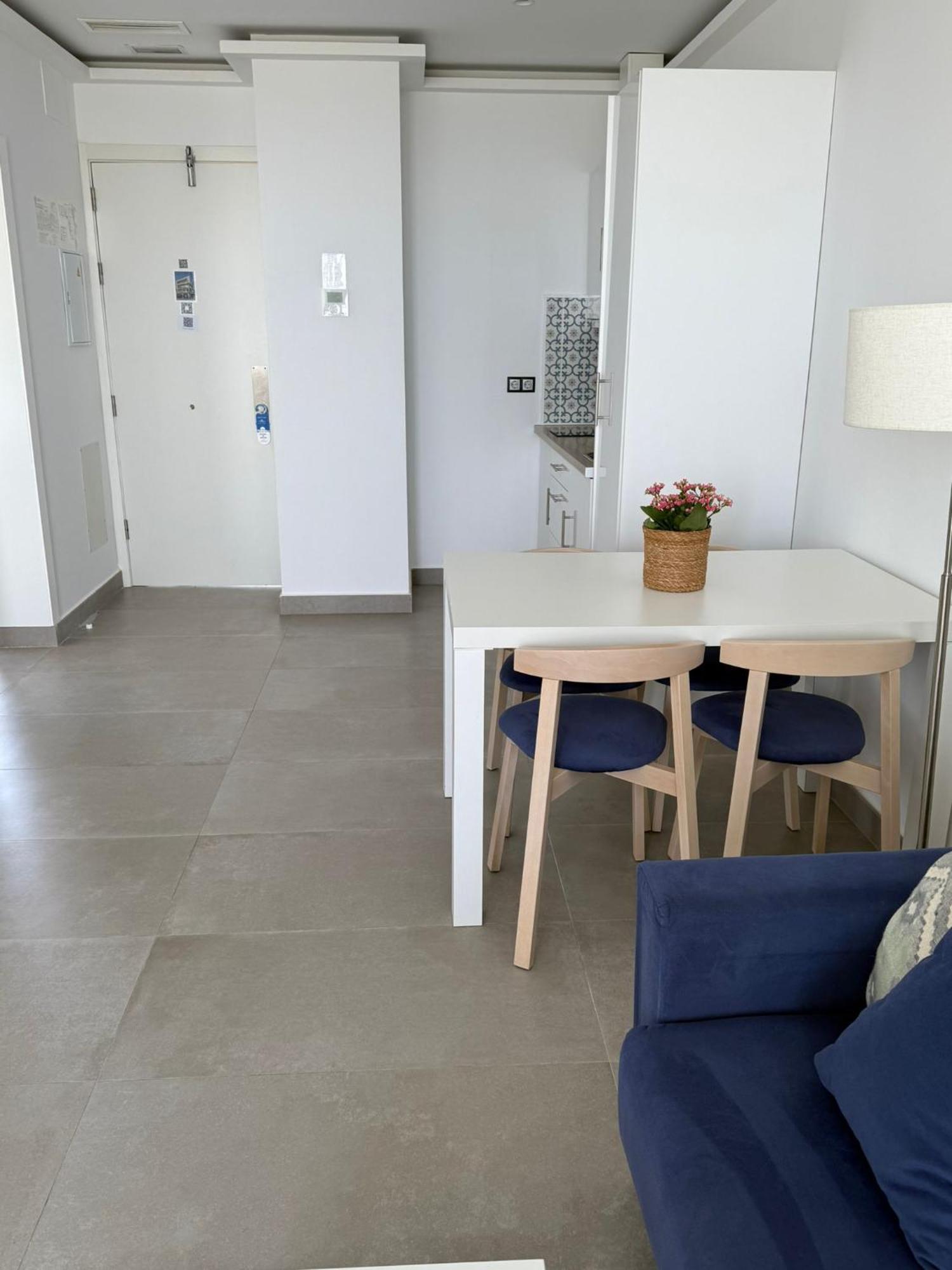 Deluxe Apartment,1675902833:JPEG