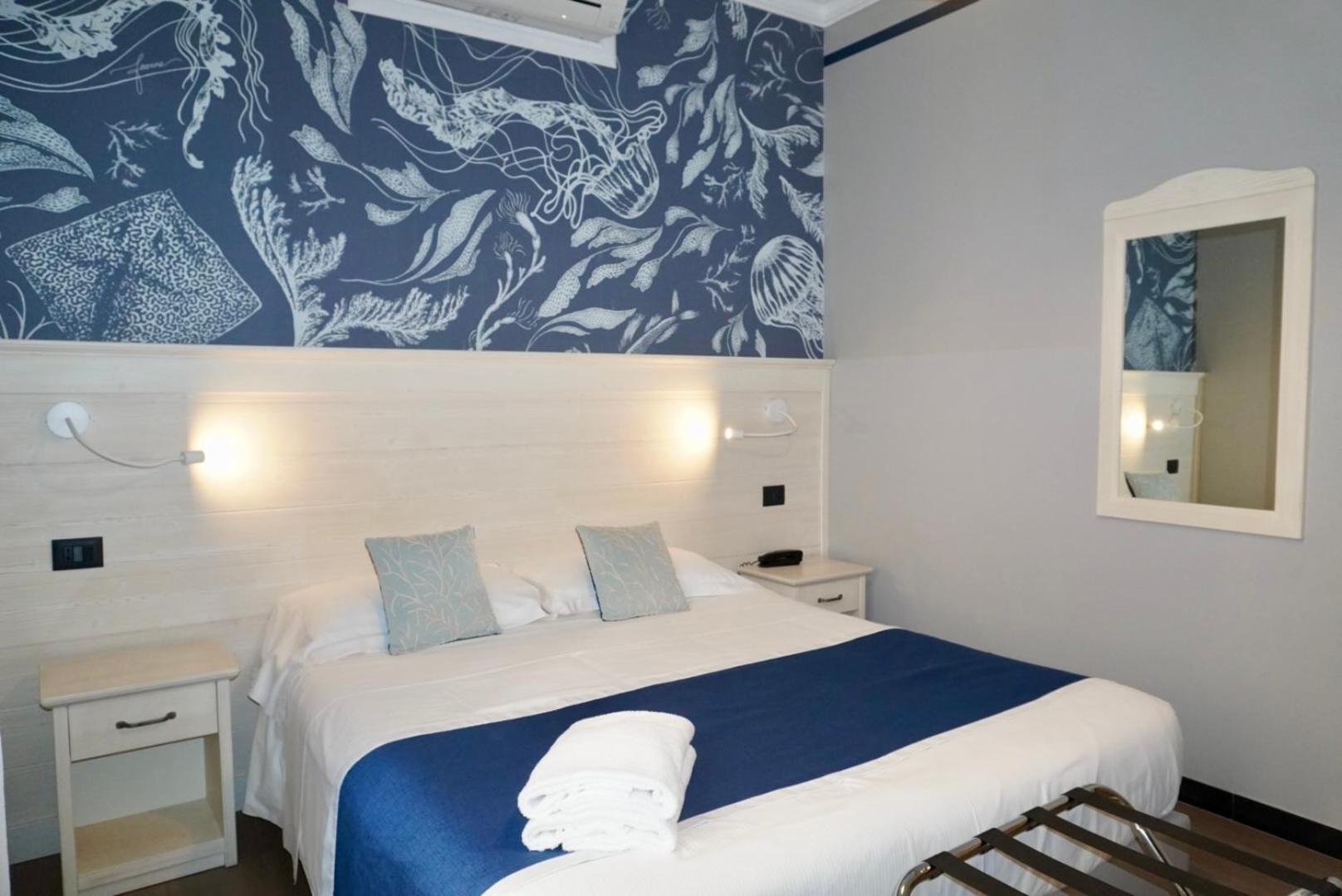 Standard Double or Twin King Room,1676728703:JPEG