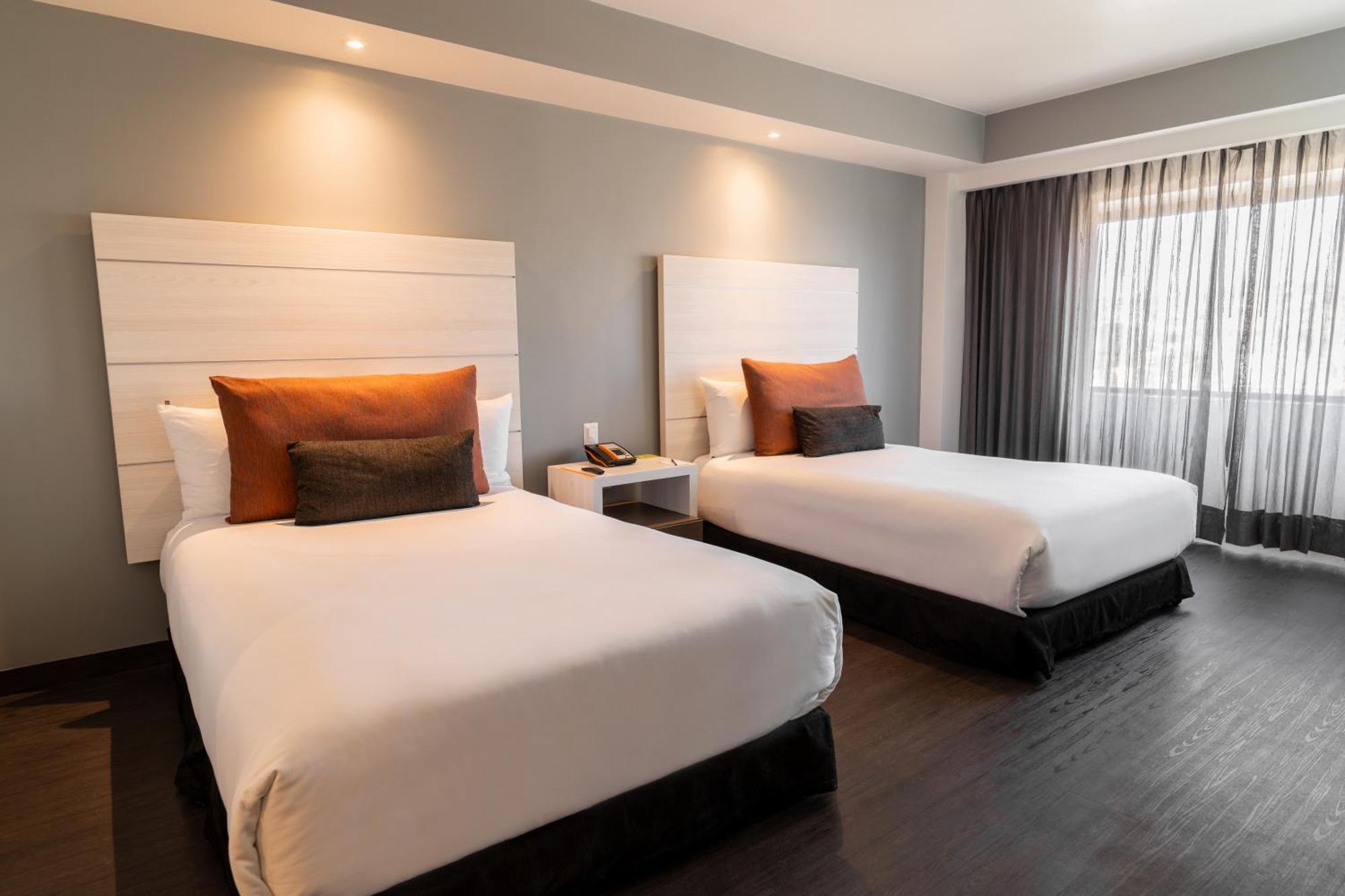 Executive Two Beds,1556307028:JPEG