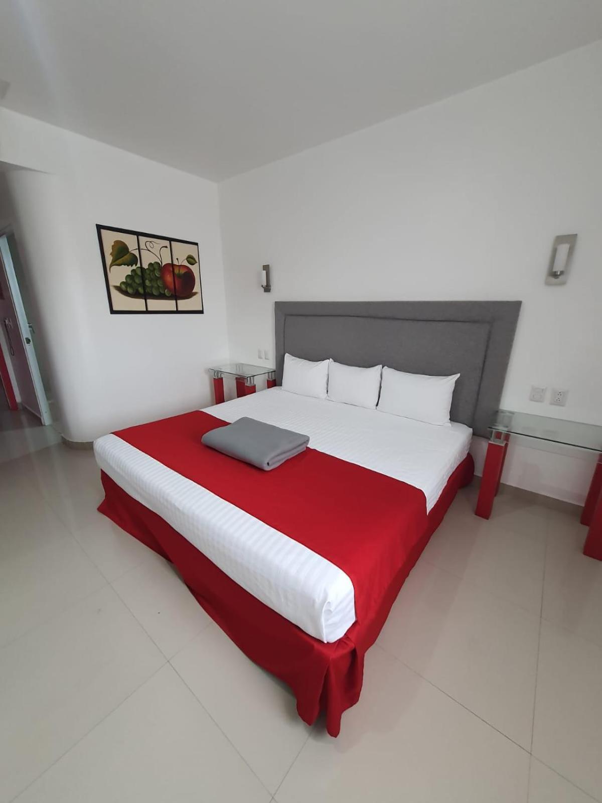 Standard King Room