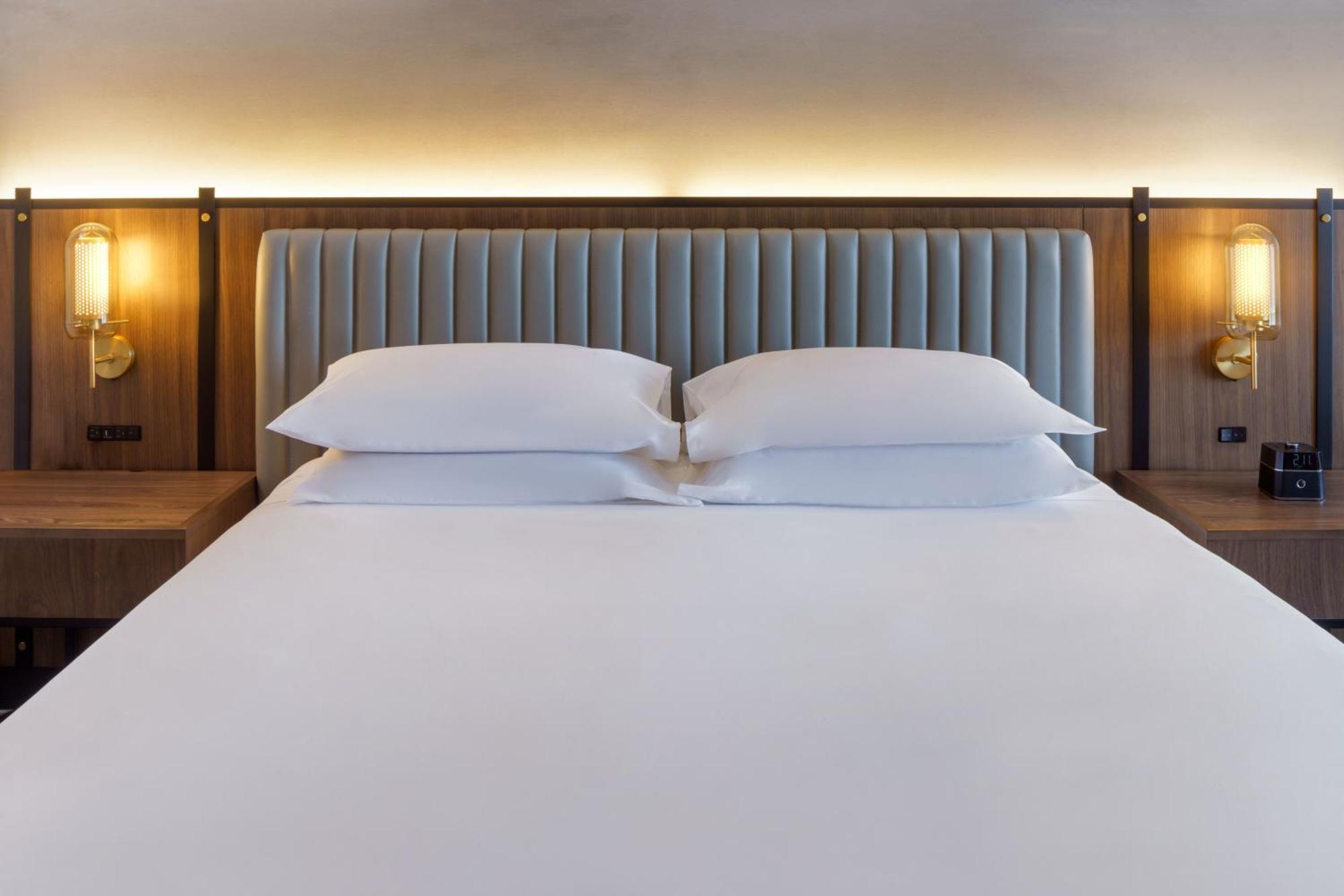 King Room - Club Access