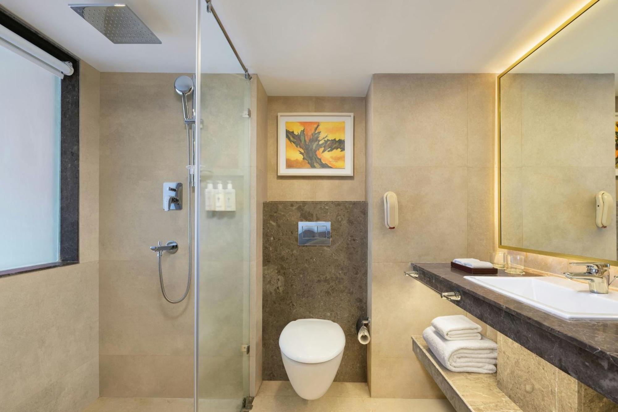 Executive Suite City View, Club lounge access