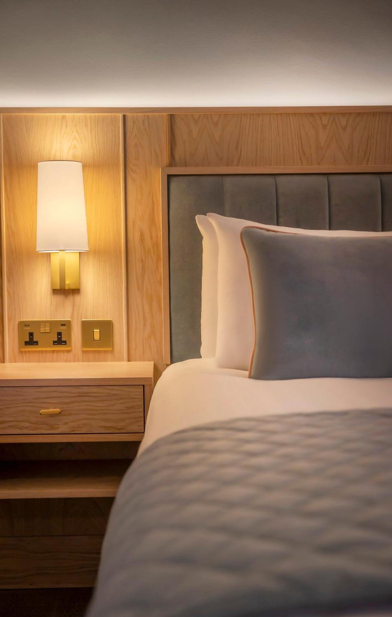 Kamer met Tweepersoonsbed en eenpersoonsbed
