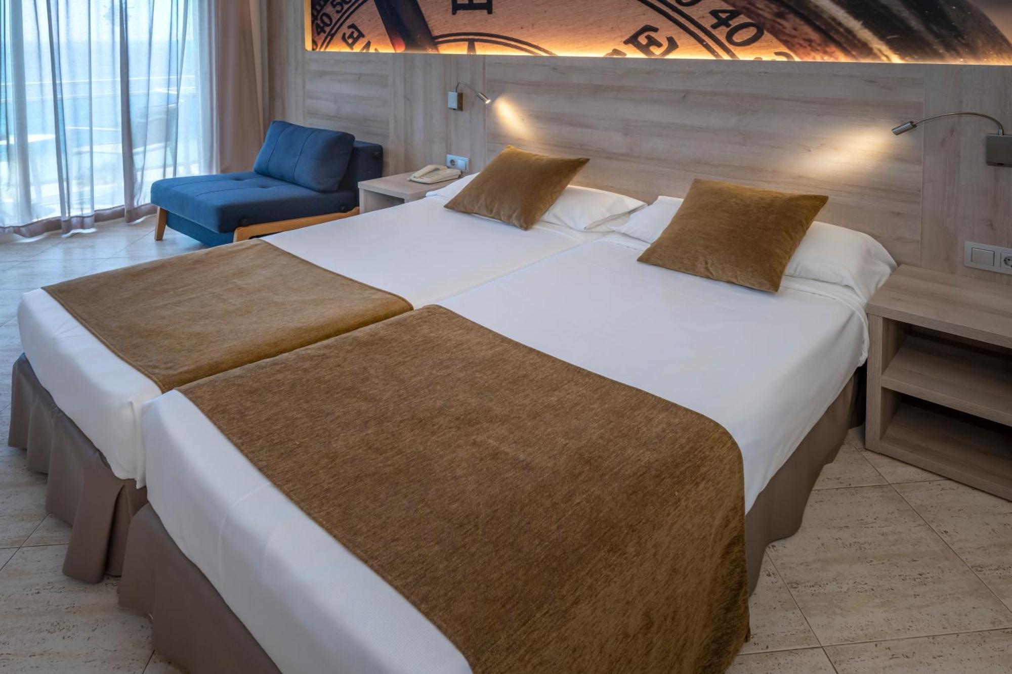 Chambre Triple (3 Adultes)