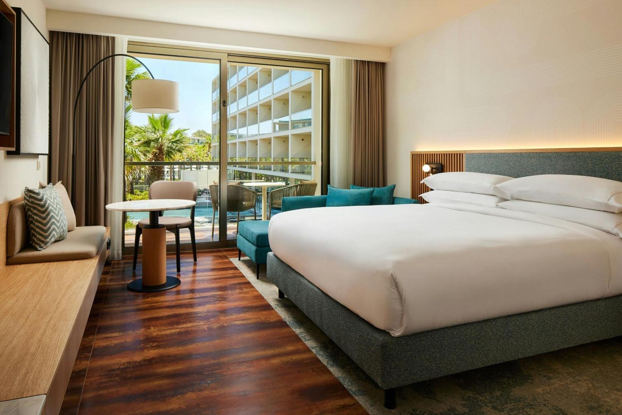Quarto King Deluxe com Varanda e Vista Resort