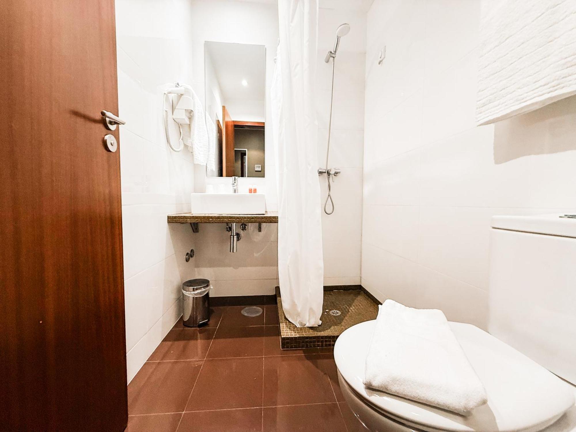 Quarto Triplo Standard