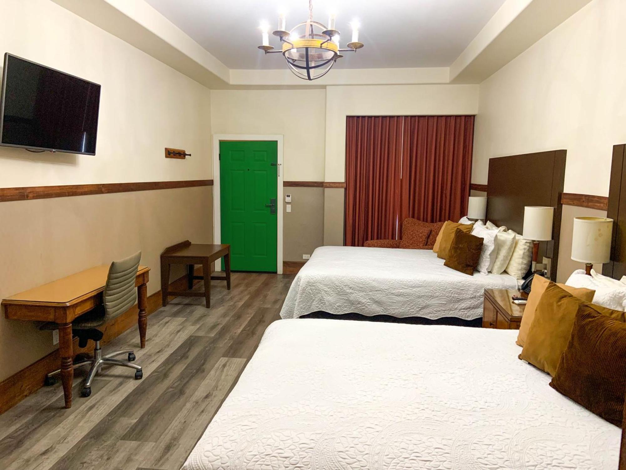 Double Room