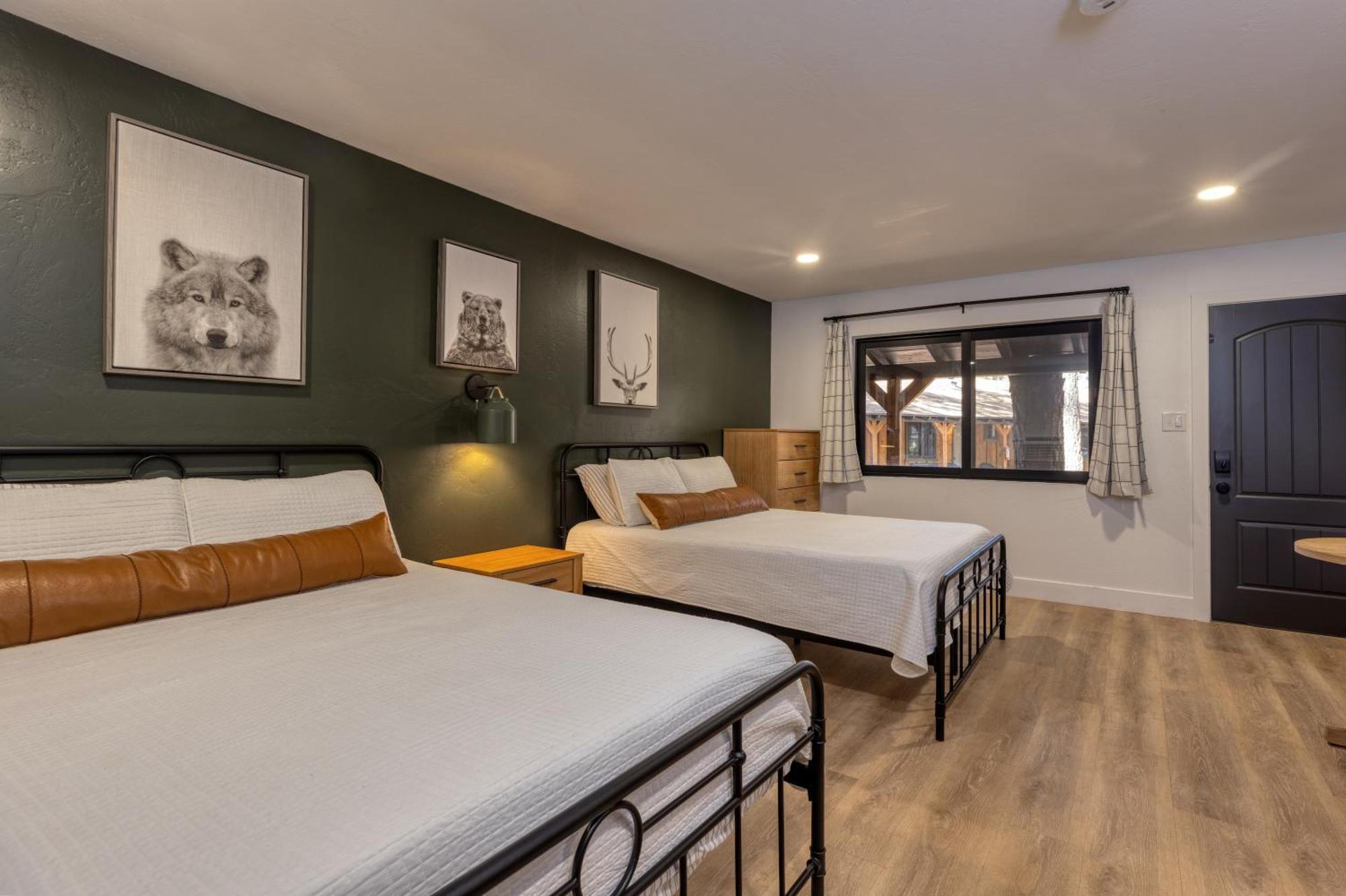 Standard King Room
