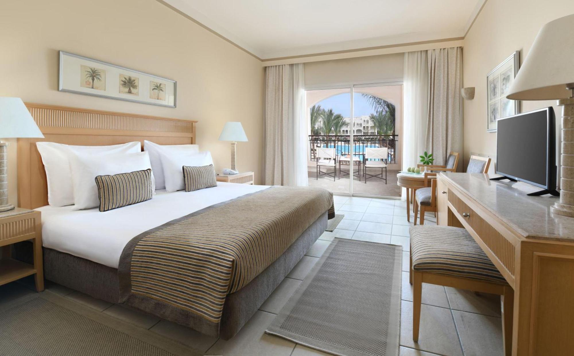 Superior Zimmer mit Queensize-Bett und Gartenblick oder Superior Zweibettzimmer mit Gartenblick
