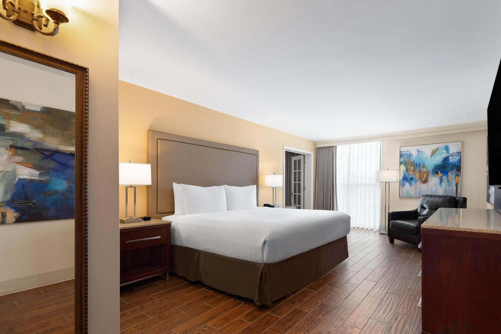 Two-Room King Suite