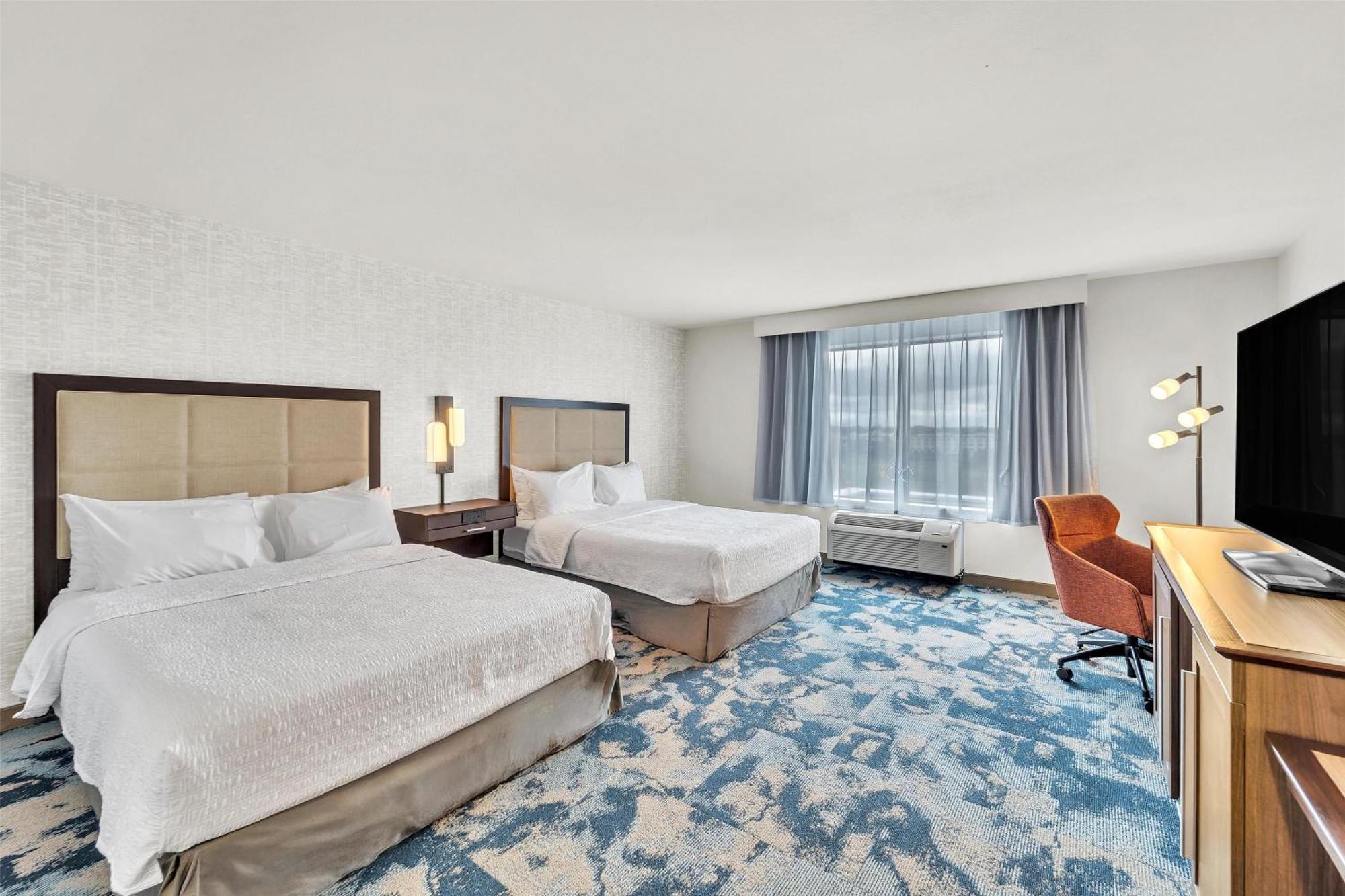Queen Room with Two Queen Beds and Roll-In Shower - Mobility and Hearing Access/Non-Smoking