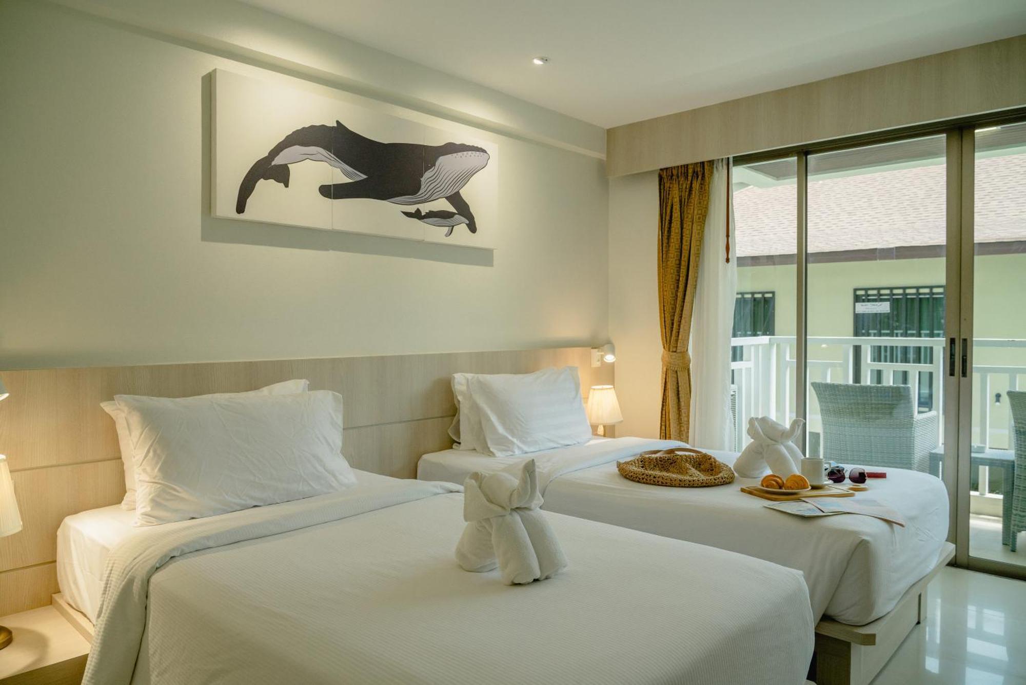 Superior Double Room with Balcony
