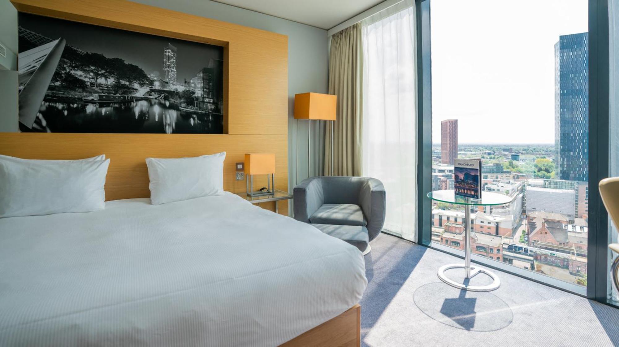Habitación Doble Clásica con vistas a la ciudad - 1 o 2 camas
