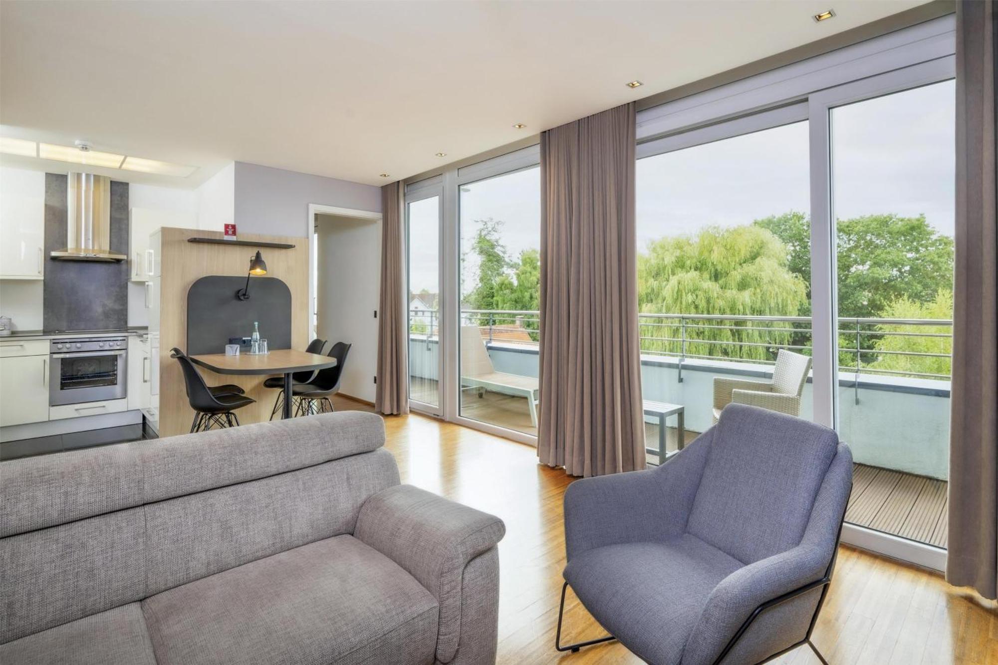 Ferienwohnung mit 3 Zimmern, Doppelbett und Balkon – Nichtraucher