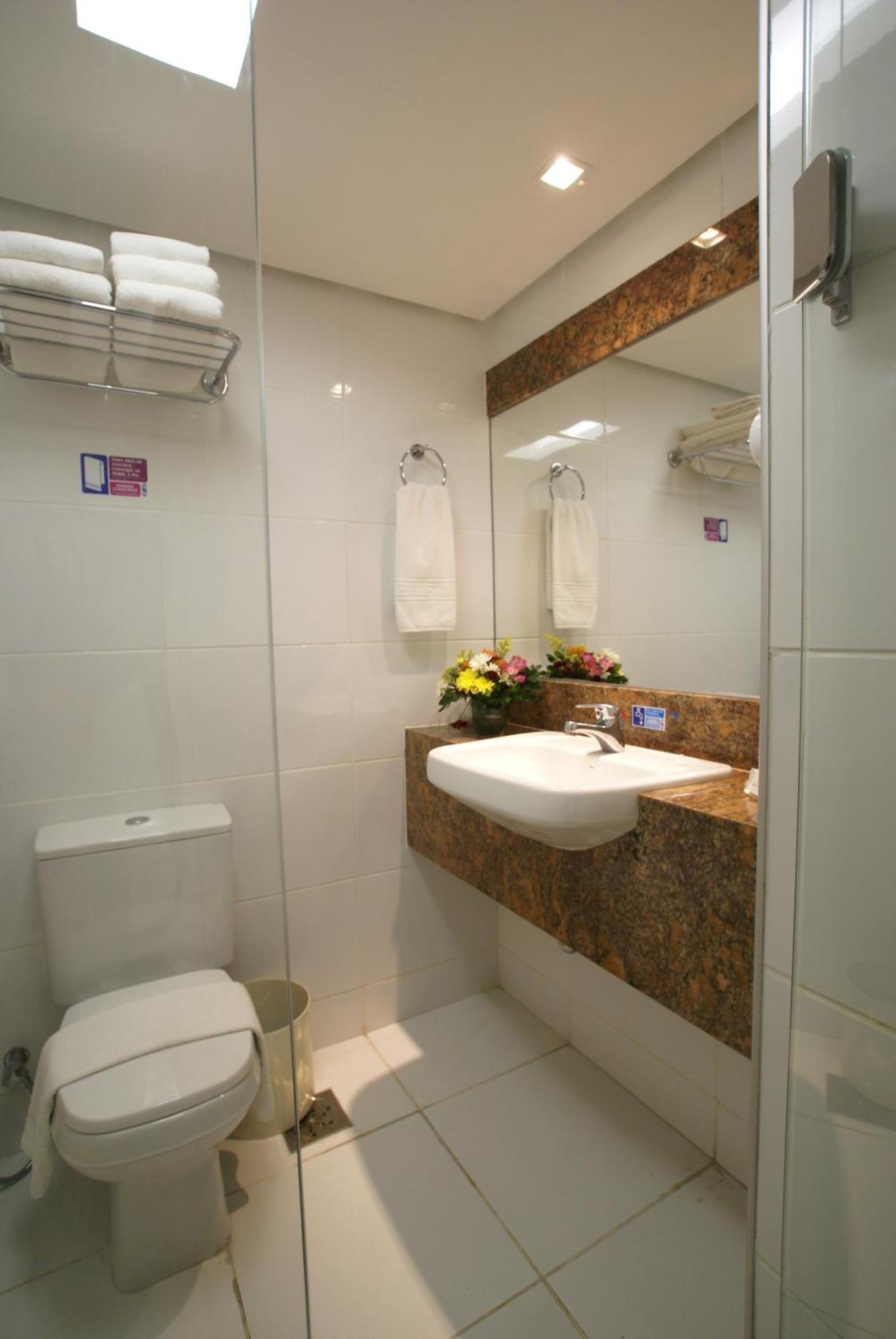 Quarto Duplo Standard com Vista da Cidade