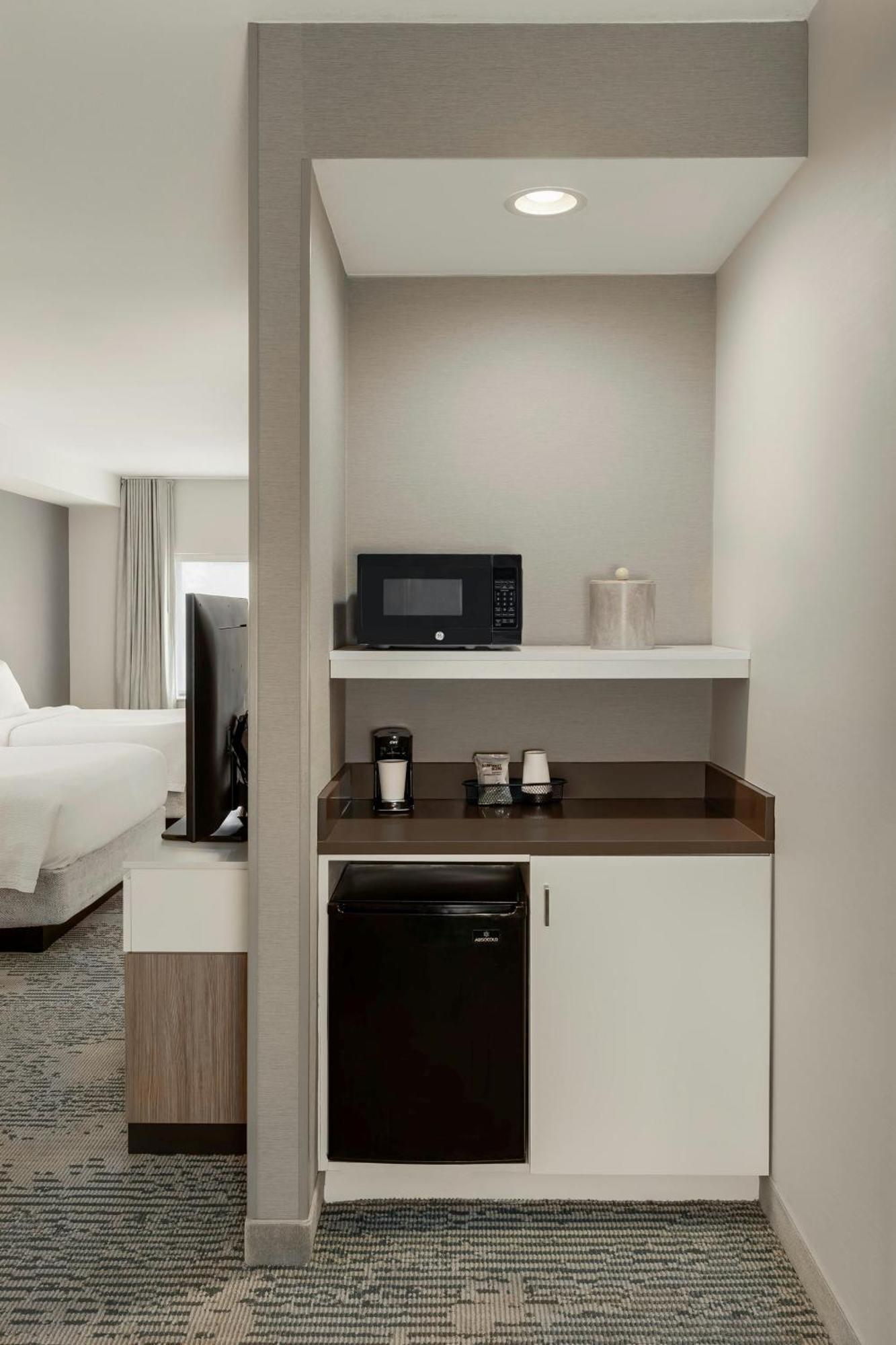 Larger King Suite with Trundle Bed