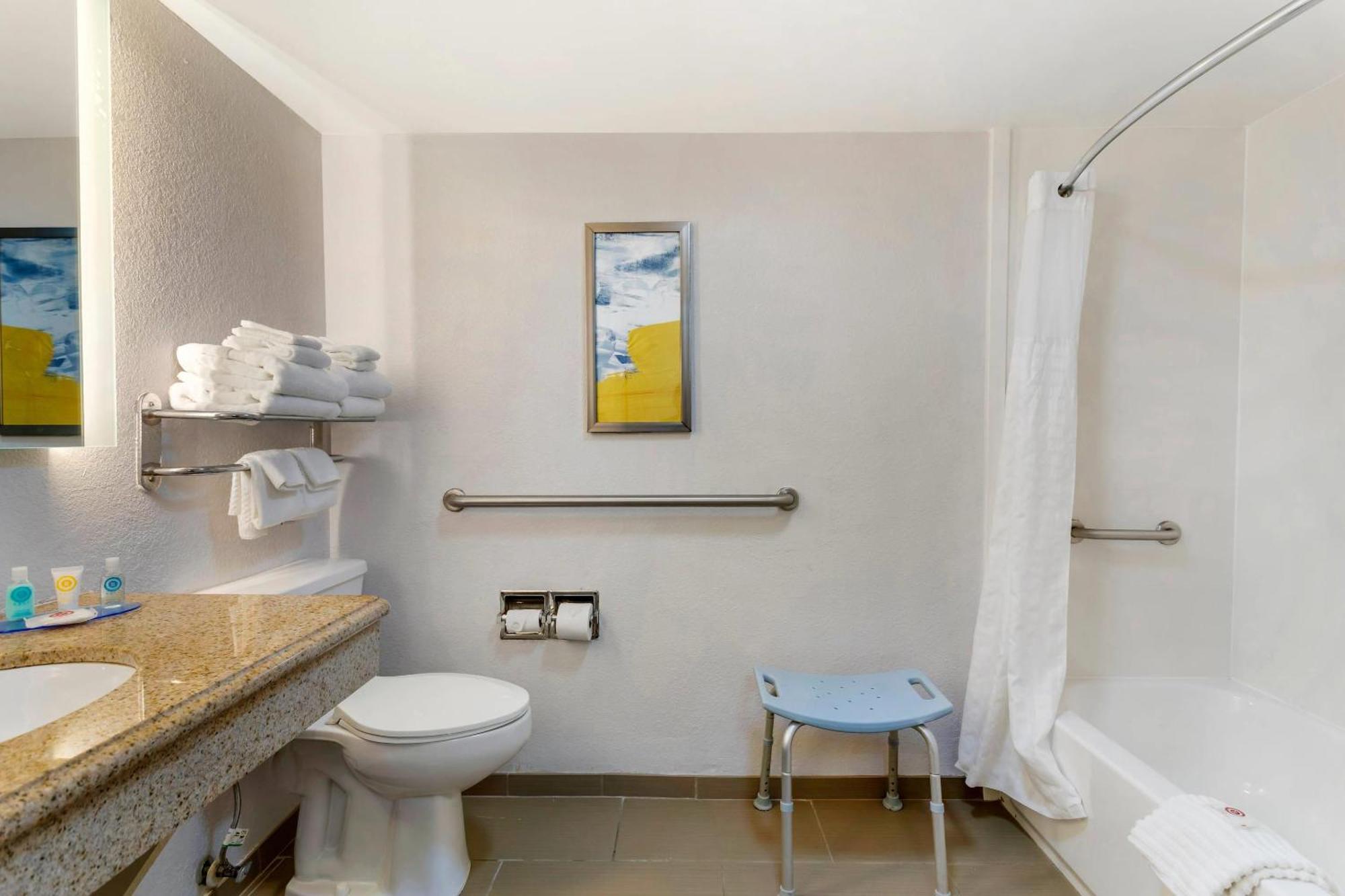 King Room - Disability Access/Non-Smoking