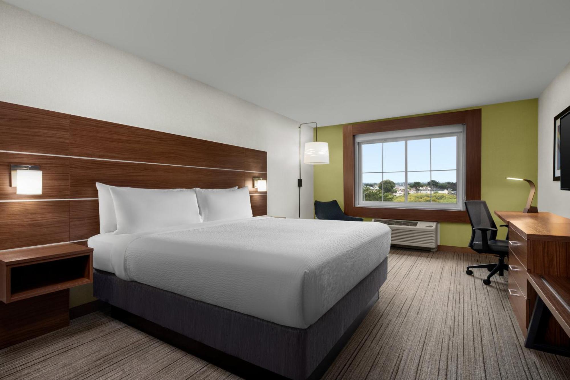Standard King Room