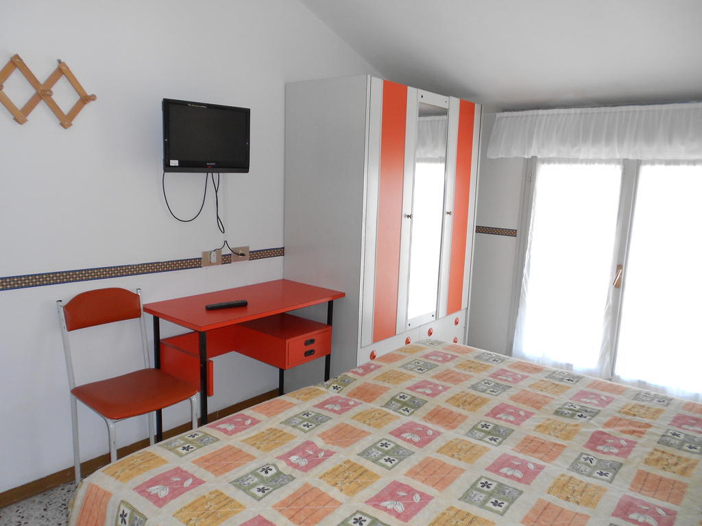 Double or Twin Room,169983312:JPEG