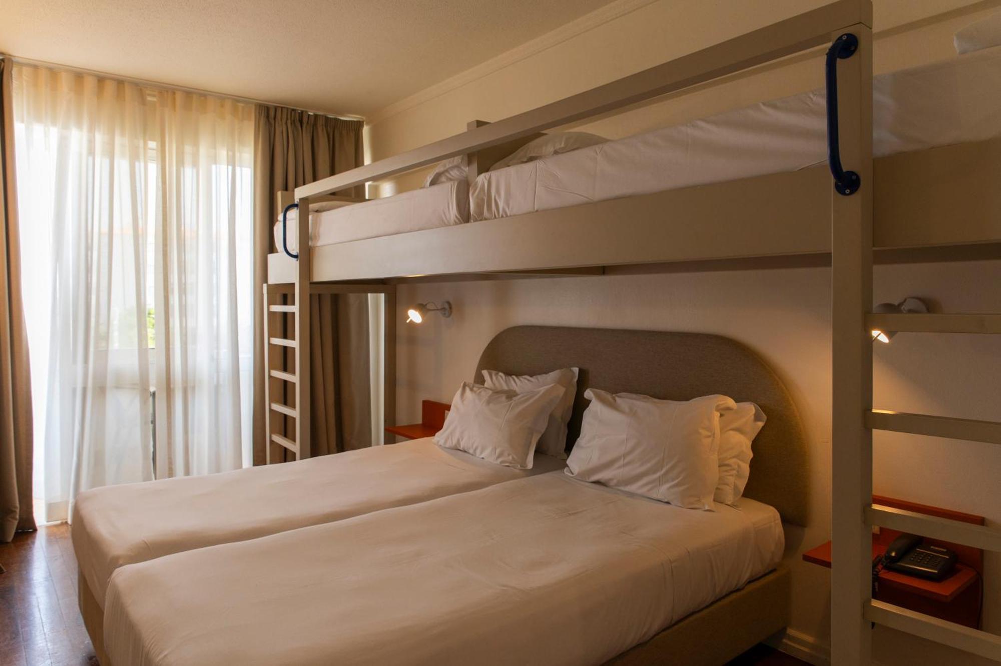 Chambre Familiale