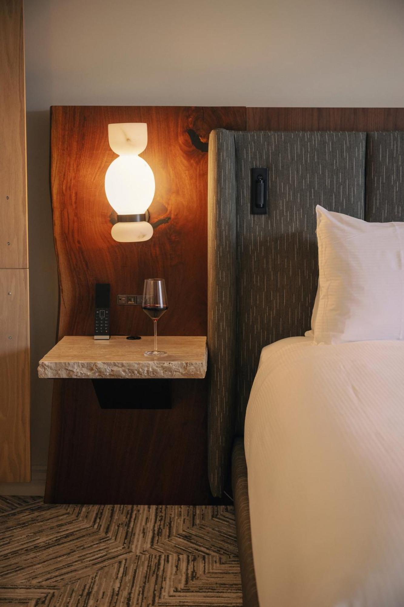 Premium Forest View King Room