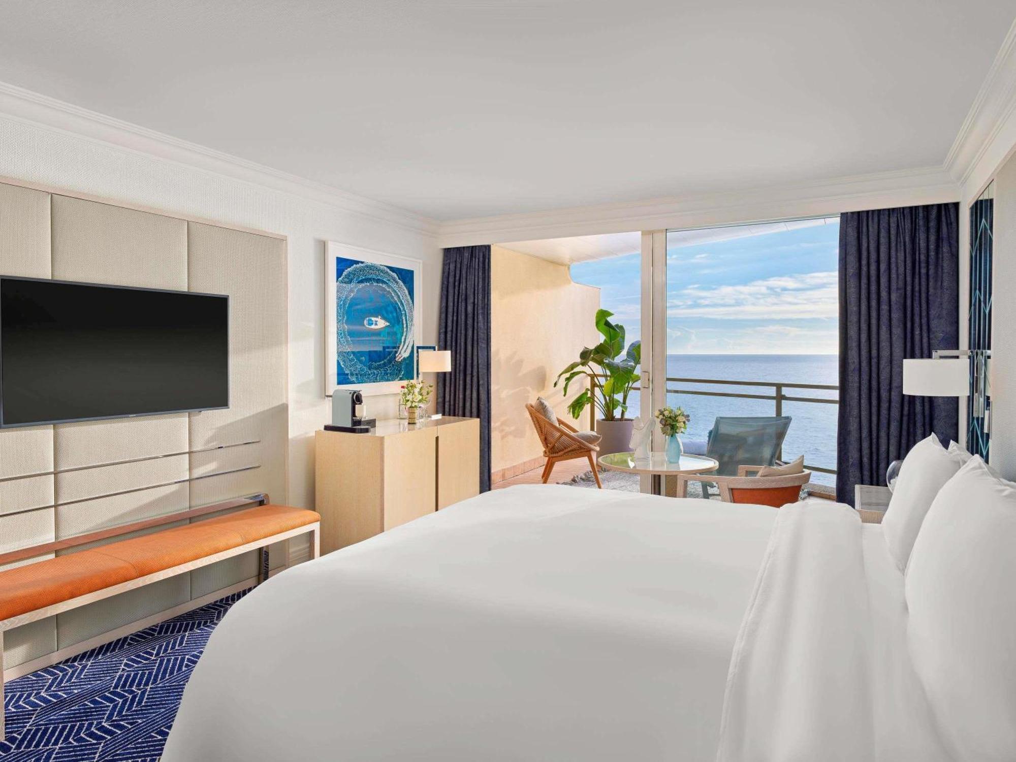 Riviera Suite with Sea View,1705560034:JPEG