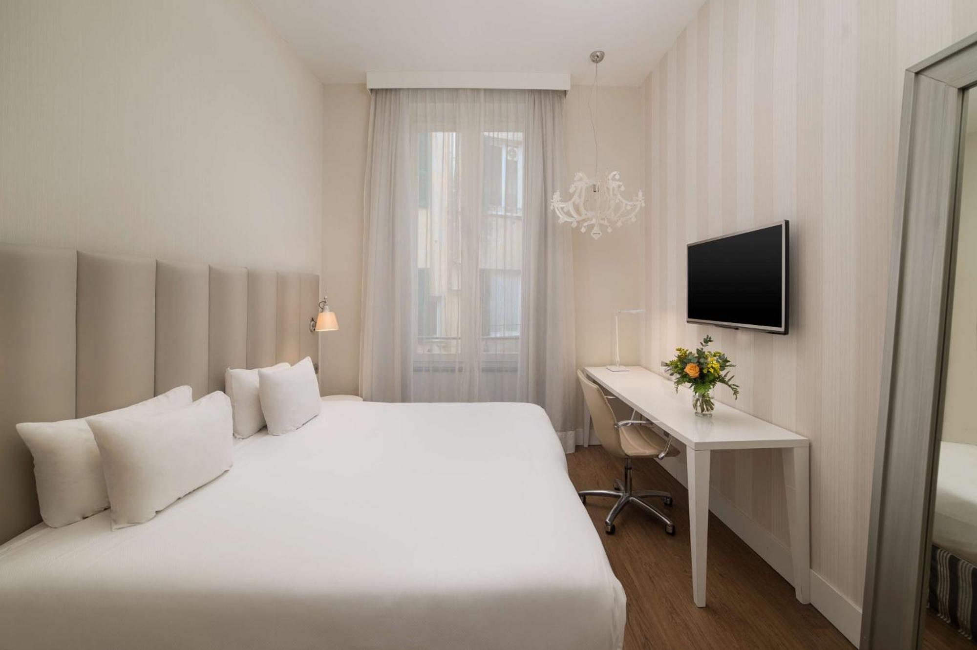 Camera Superior Matrimoniale/Doppia con Letti Singoli