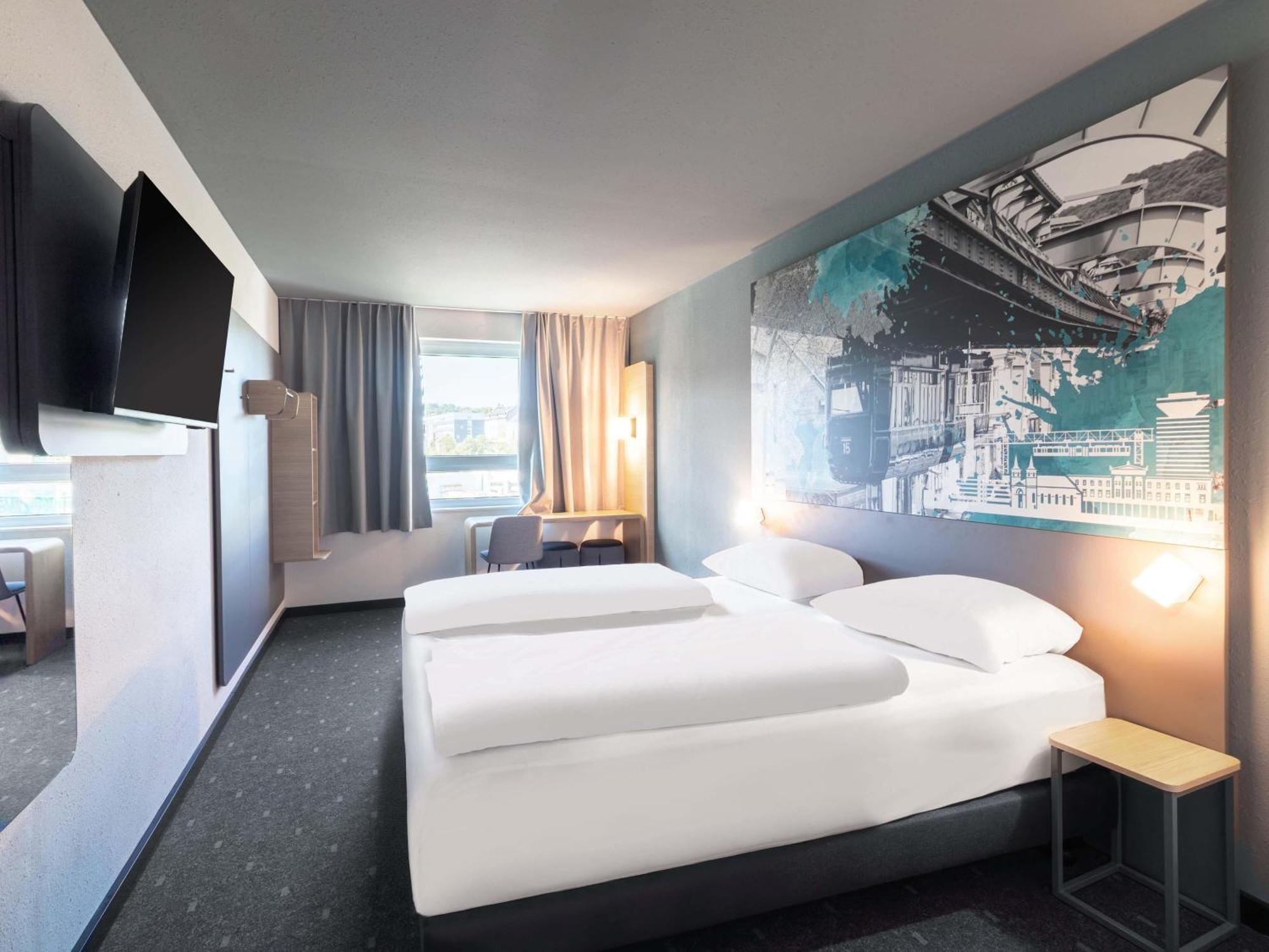 Double Room,1705565927:JPEG