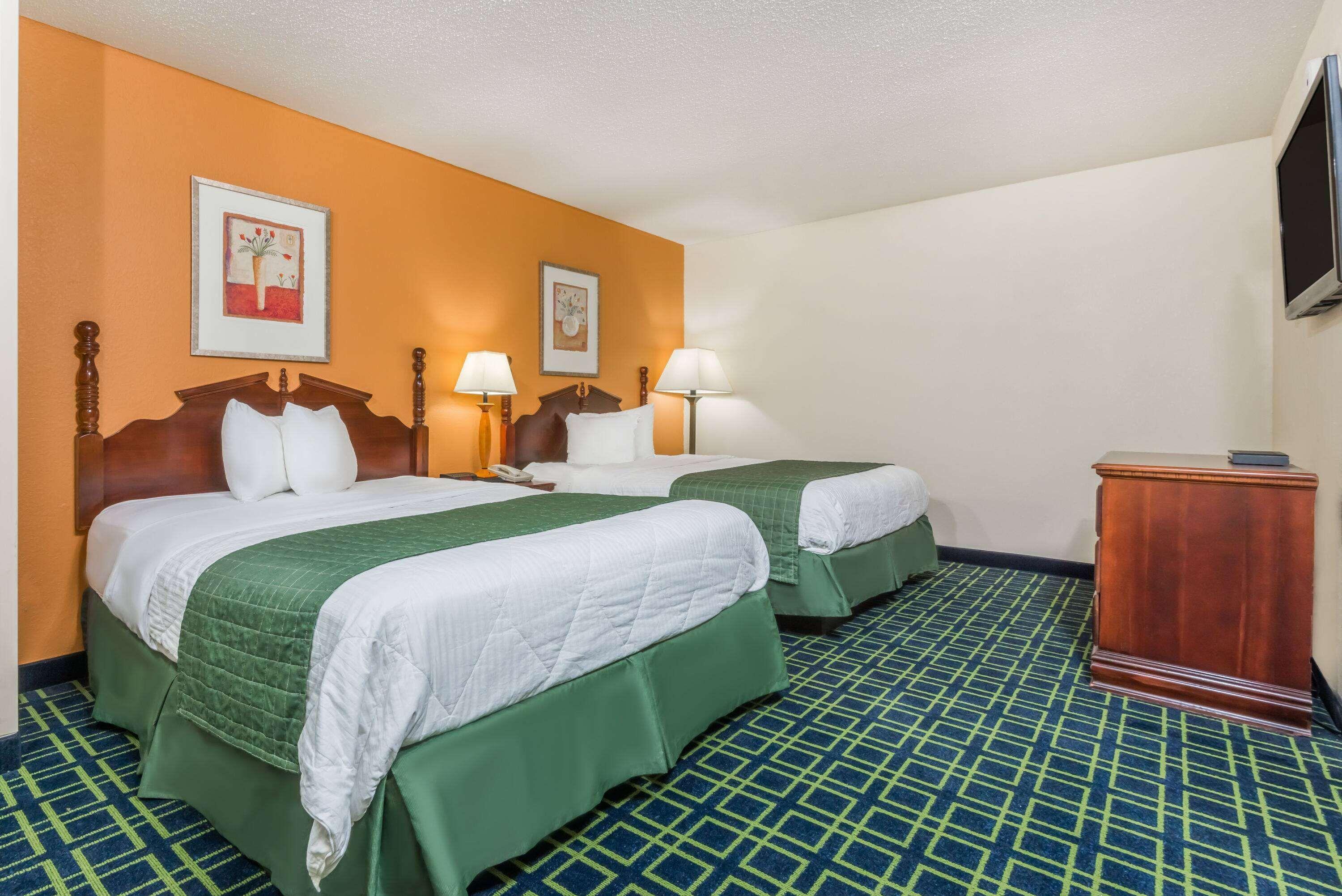 Studio Suite with Two Queen Beds - Non-Smoking
