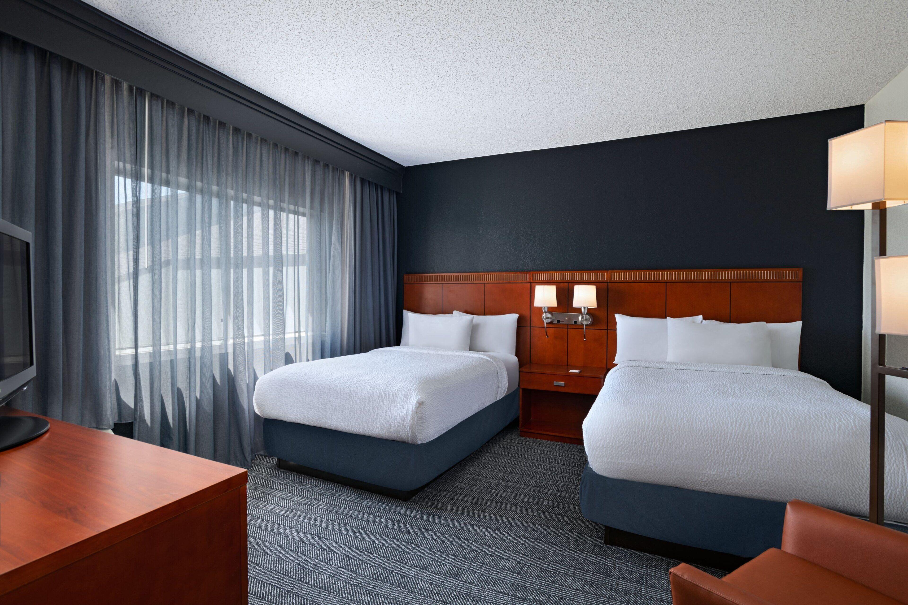 One-Bedroom Double/Double Suite – Hearing Accessible