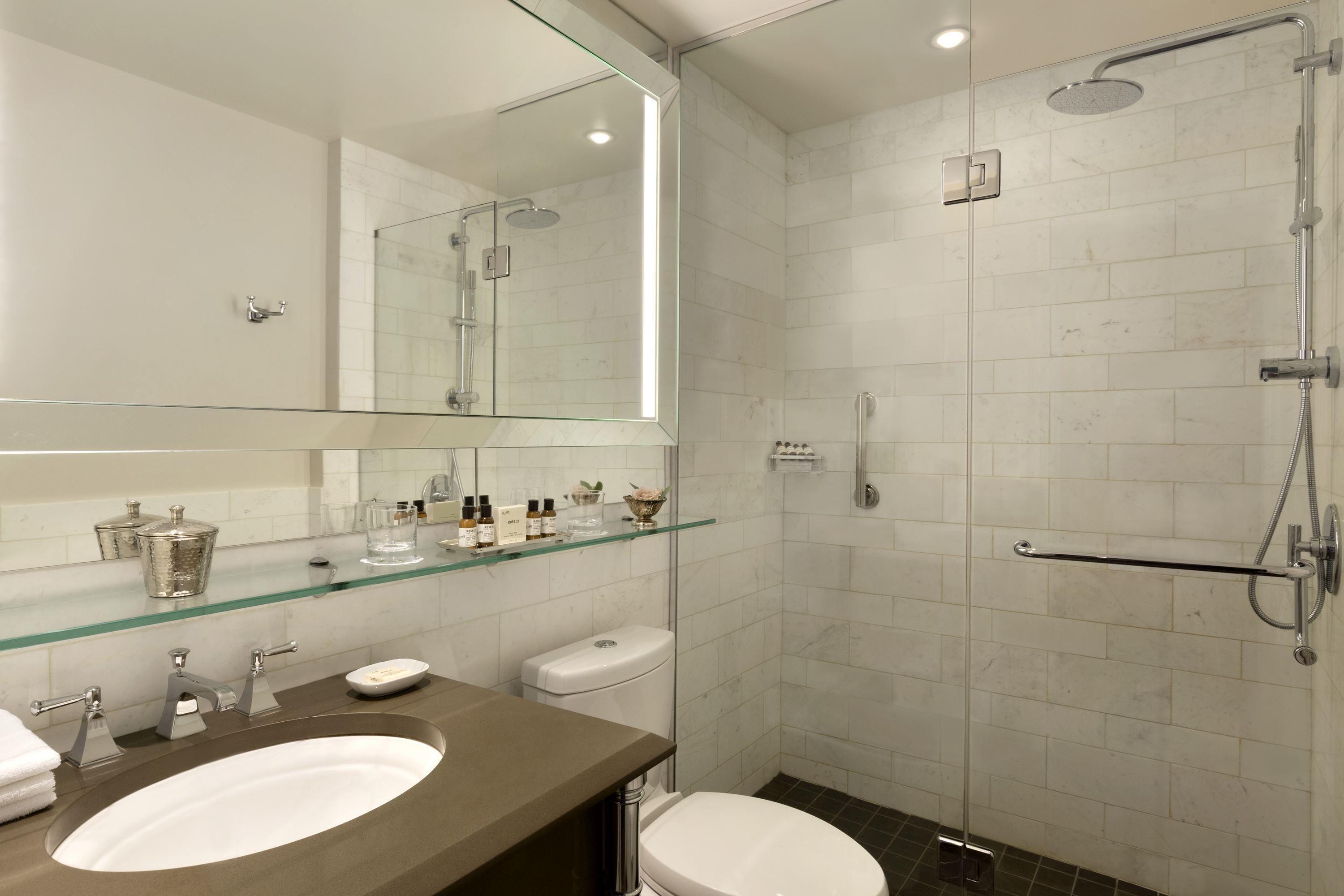 Chambre Lit Queen-Size Fairmont