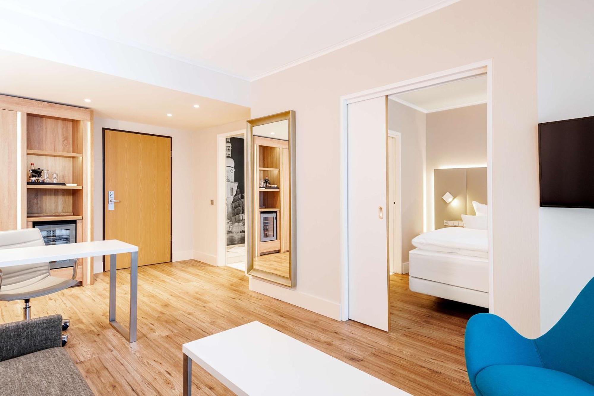 Junior Suite mit Blick auf den Innenhof