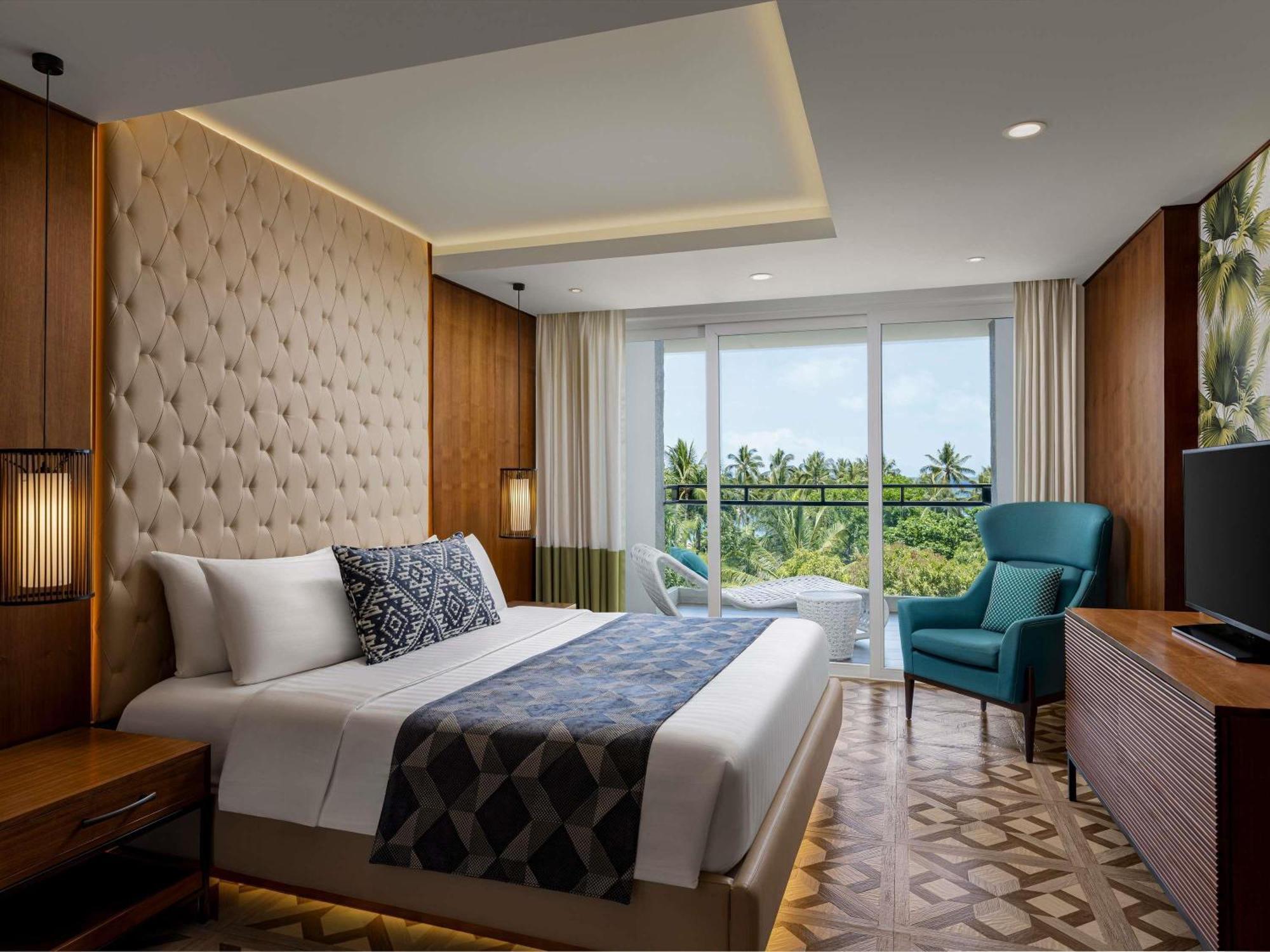 Premium King Suite