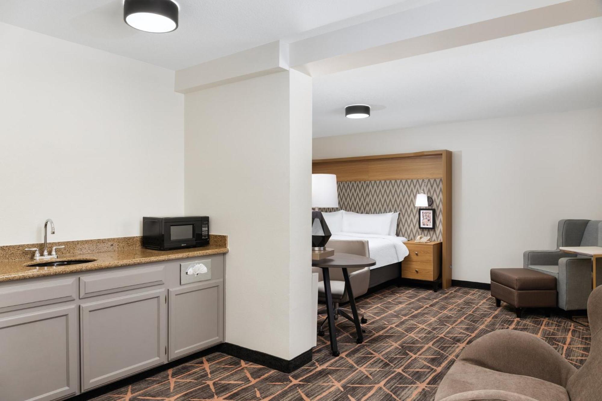 Premium King Room
