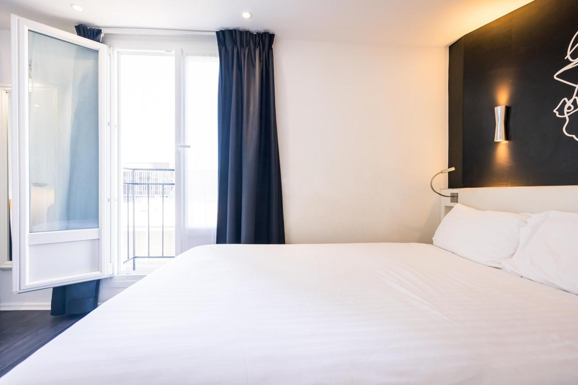 Doppelzimmer mit Balkon